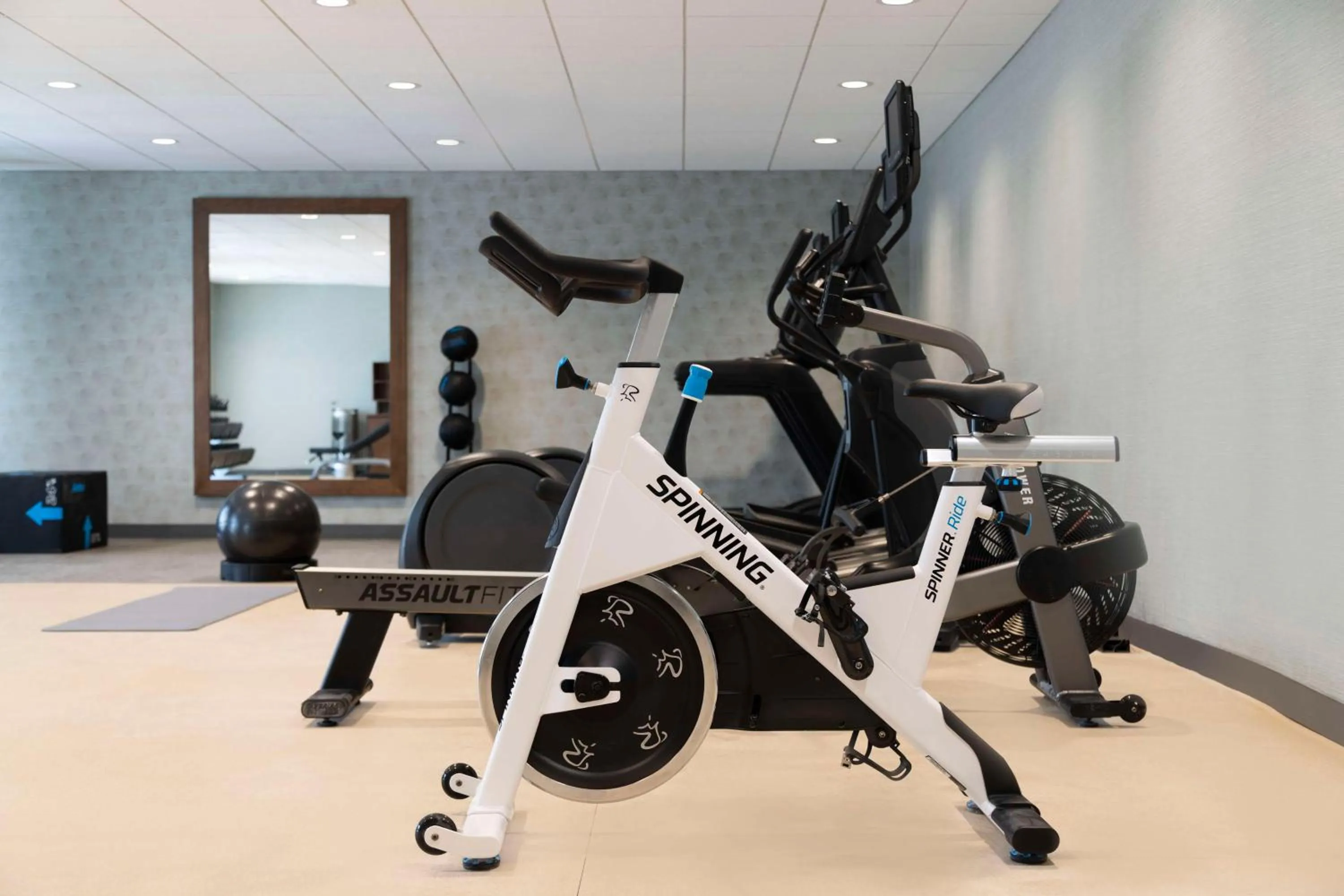 Fitness centre/facilities in Home2 Suites By Hilton Clovis