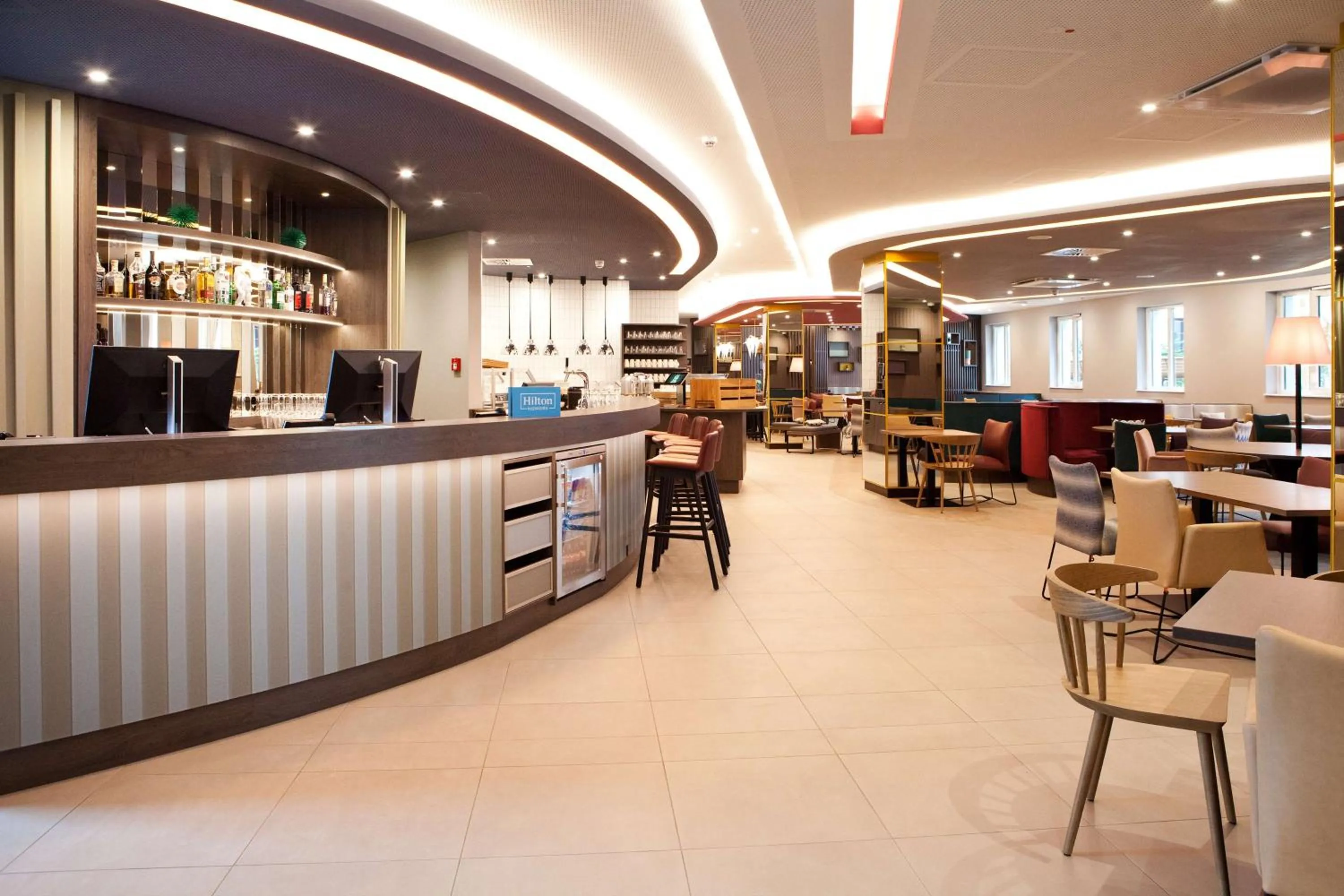 Lobby or reception in Hampton By Hilton Regensburg