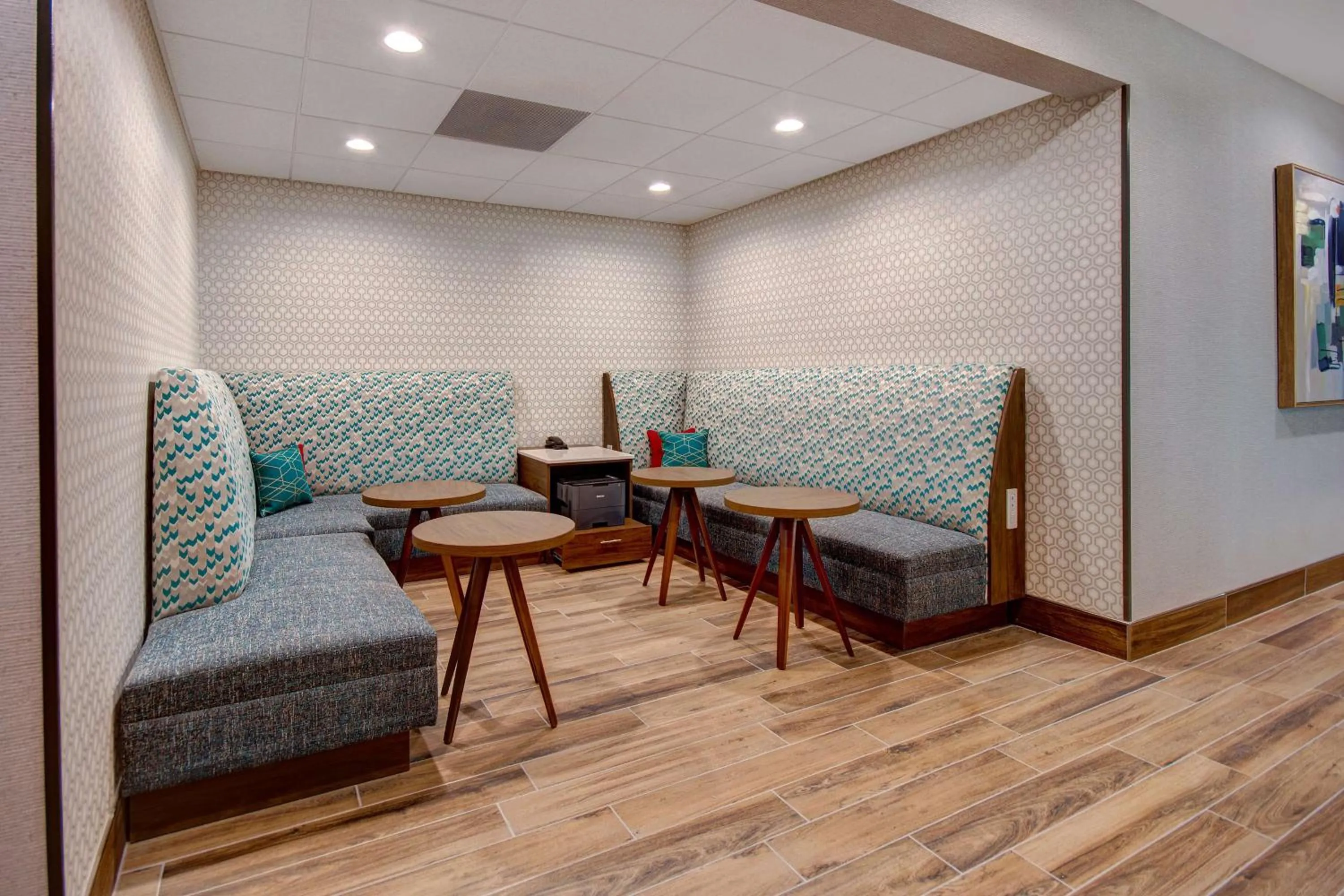Lobby or reception in Hampton Inn & Suites By Hilton Rancho Cucamonga