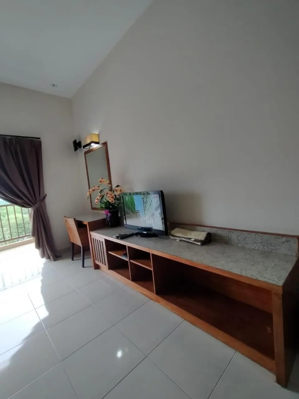 Communal lounge/ TV room in Buluh Inn @ Gold Coast Morib