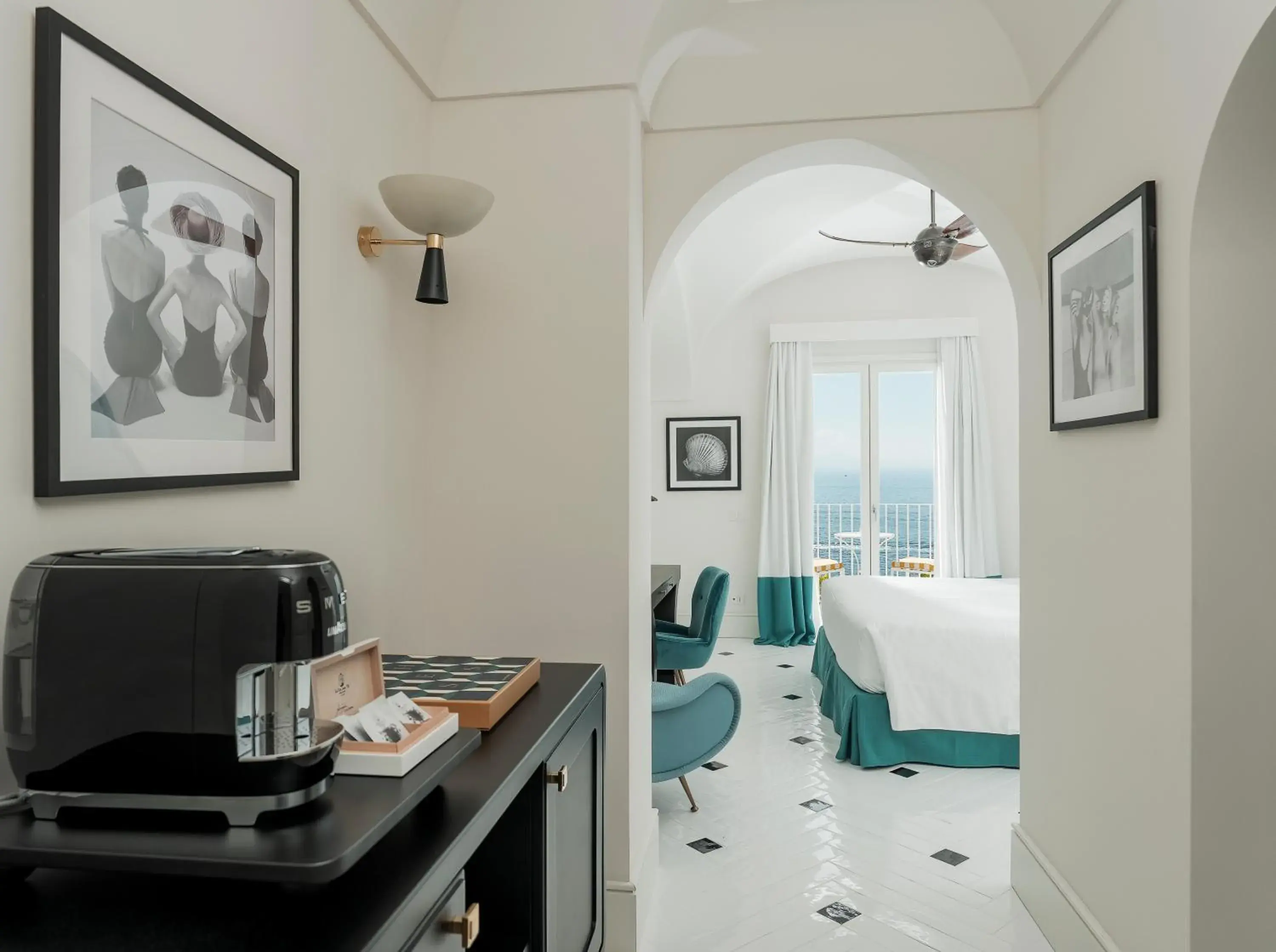 Superior Double Room with Sea View in Hotel Miramalfi Superior Double Room with Sea View in Hotel Miramalfi