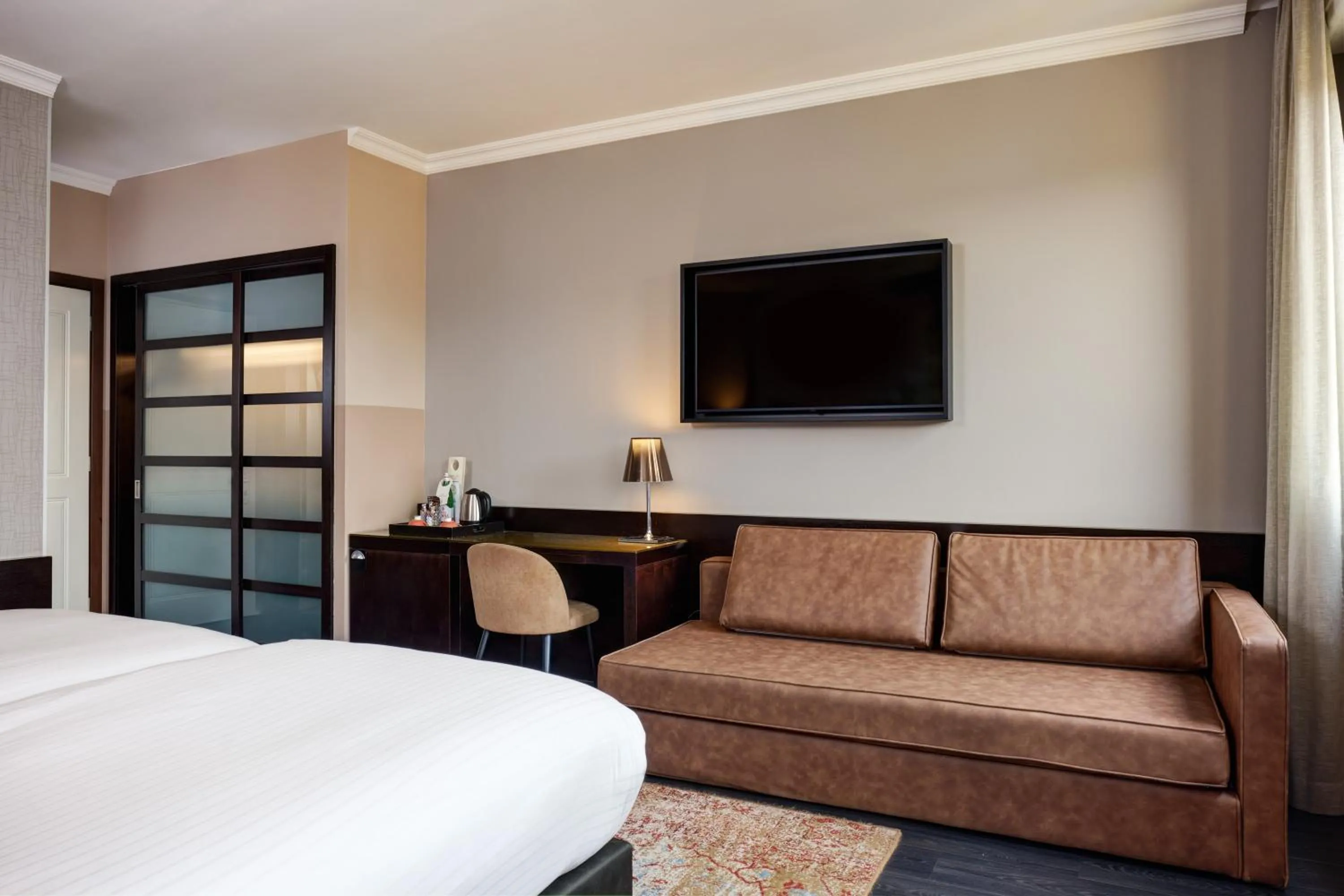 Photo of the whole room, Bed in Hotel Indigo Venice - Sant'Elena by IHG