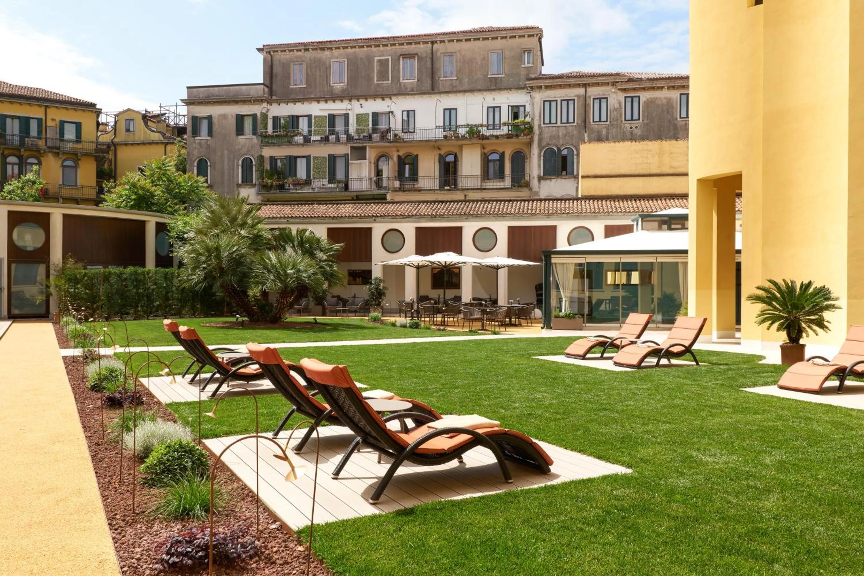 Garden in Hotel Indigo Venice - Sant'Elena by IHG