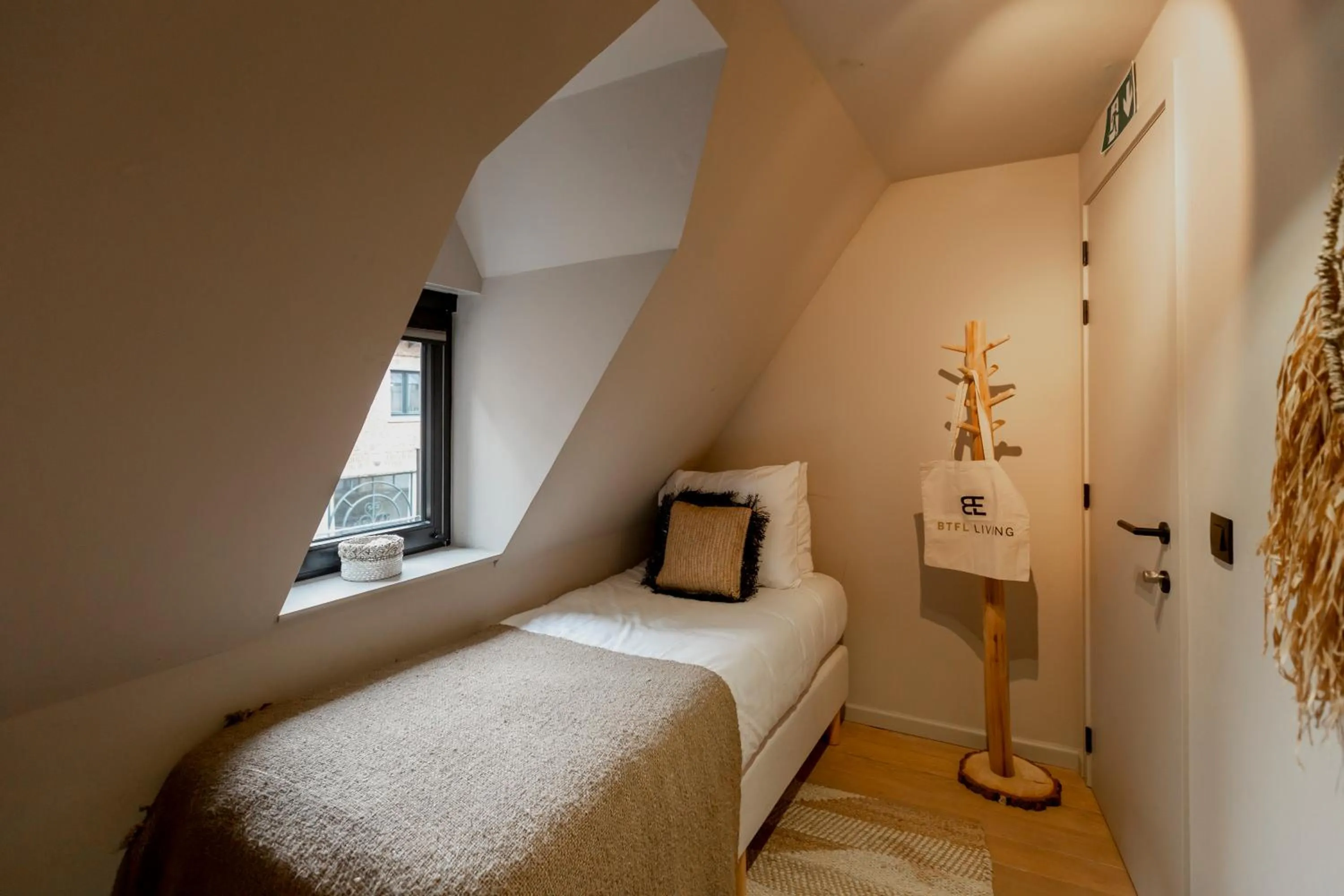 Bed in BTFL Living, Luxury Residences Antwerp, Zirkstraat