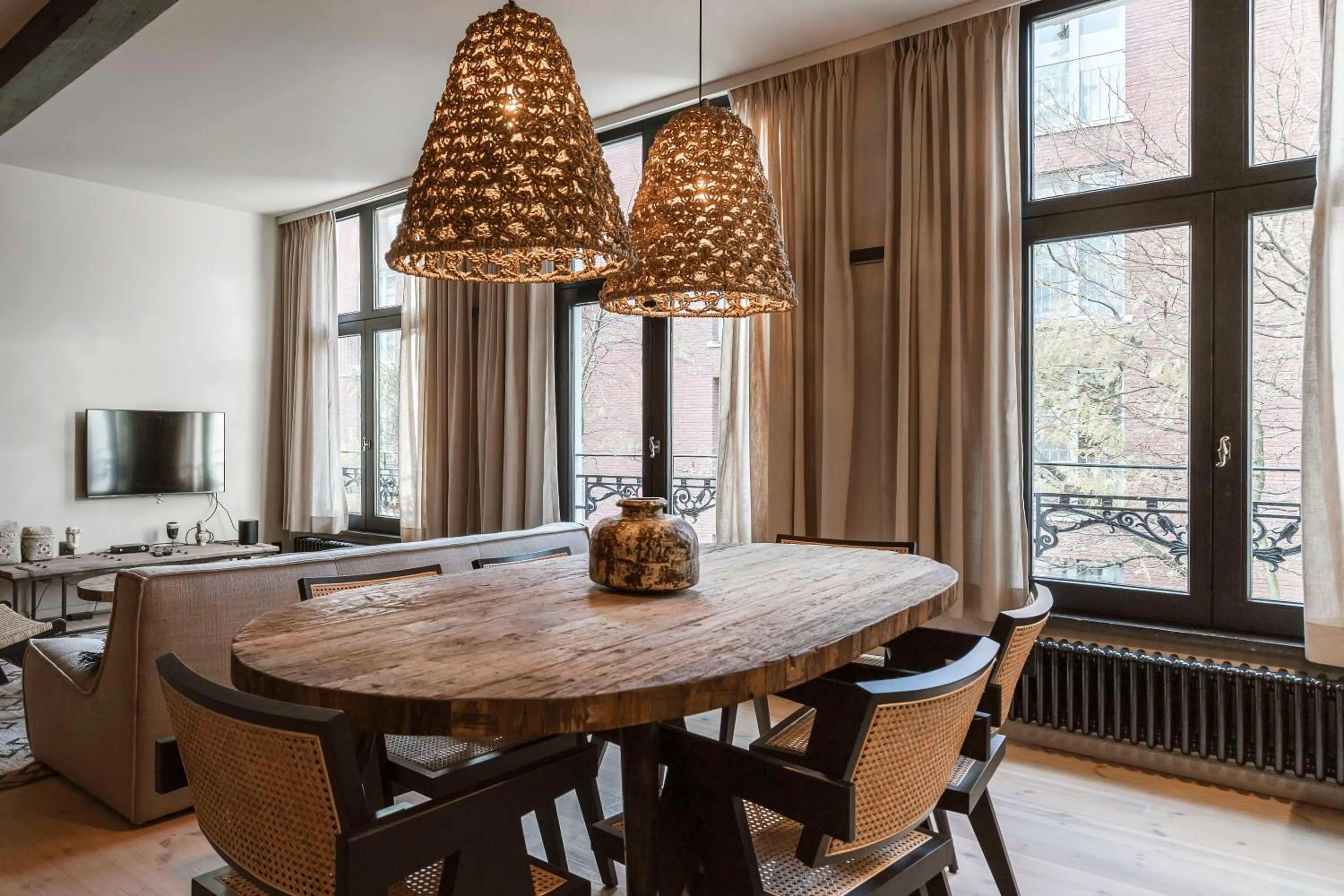 TV and multimedia in BTFL Living, Luxury Residences Antwerp, Zirkstraat