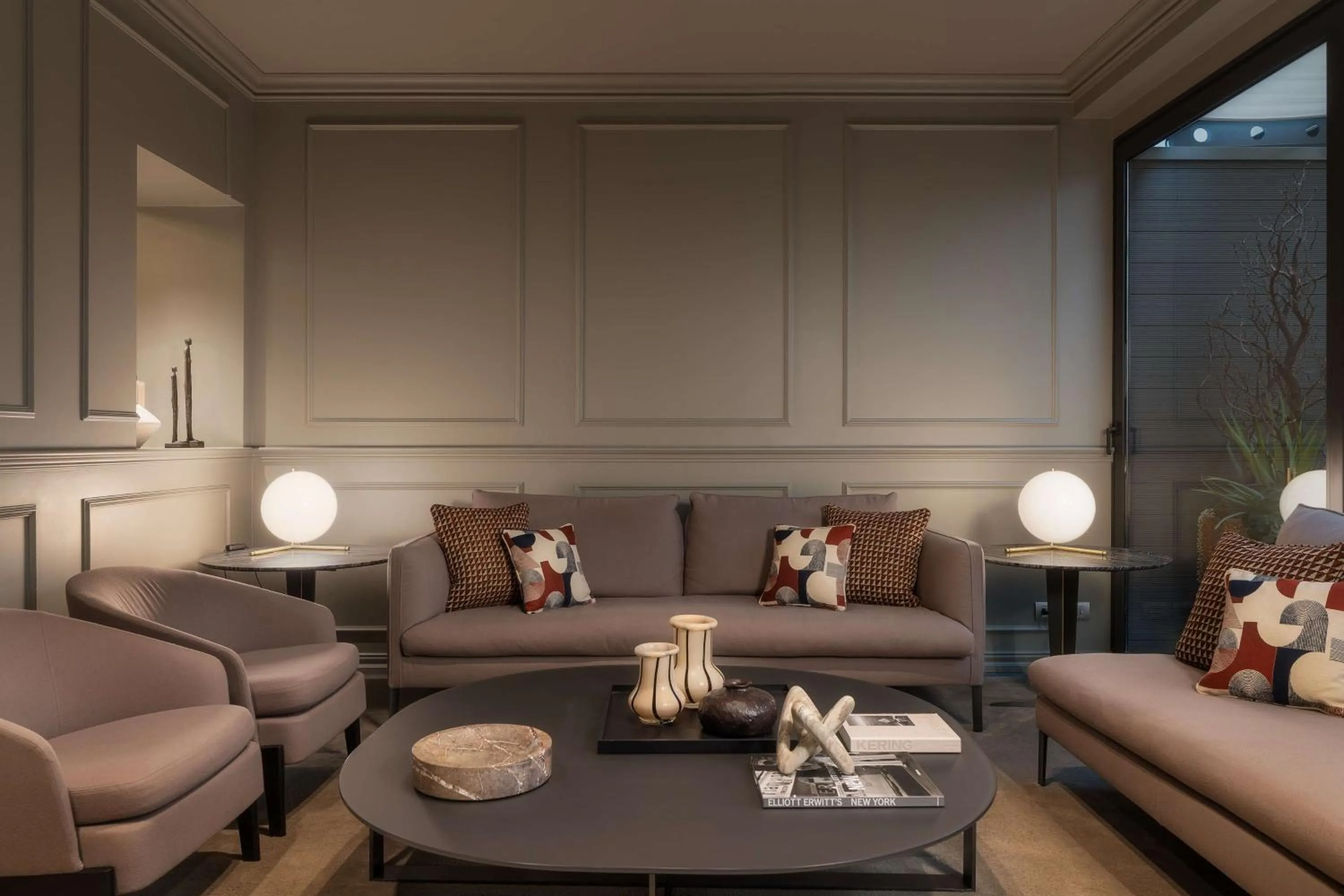 Lobby or reception in WorldHotel Casati 18