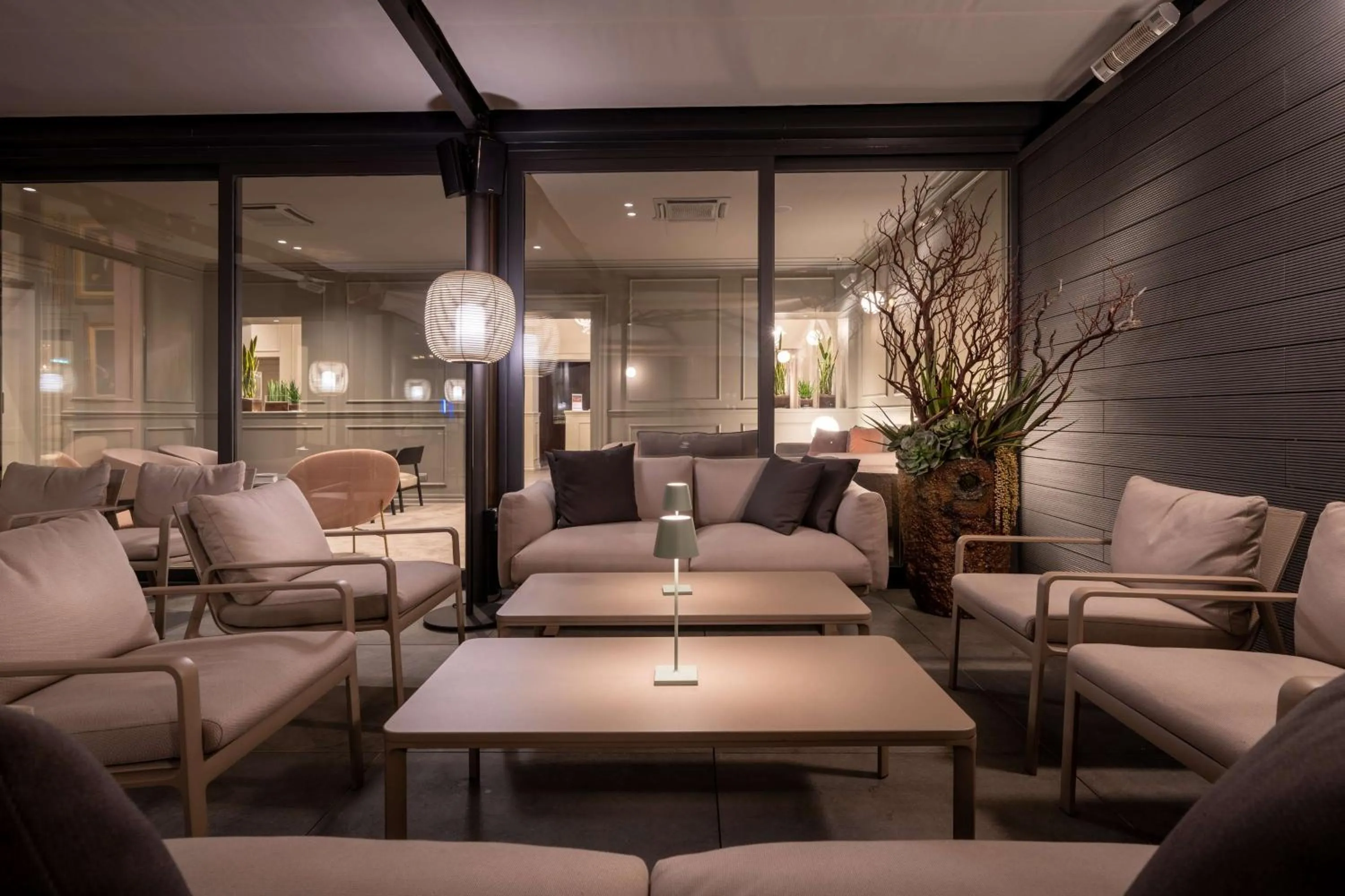 Patio in WorldHotel Casati 18