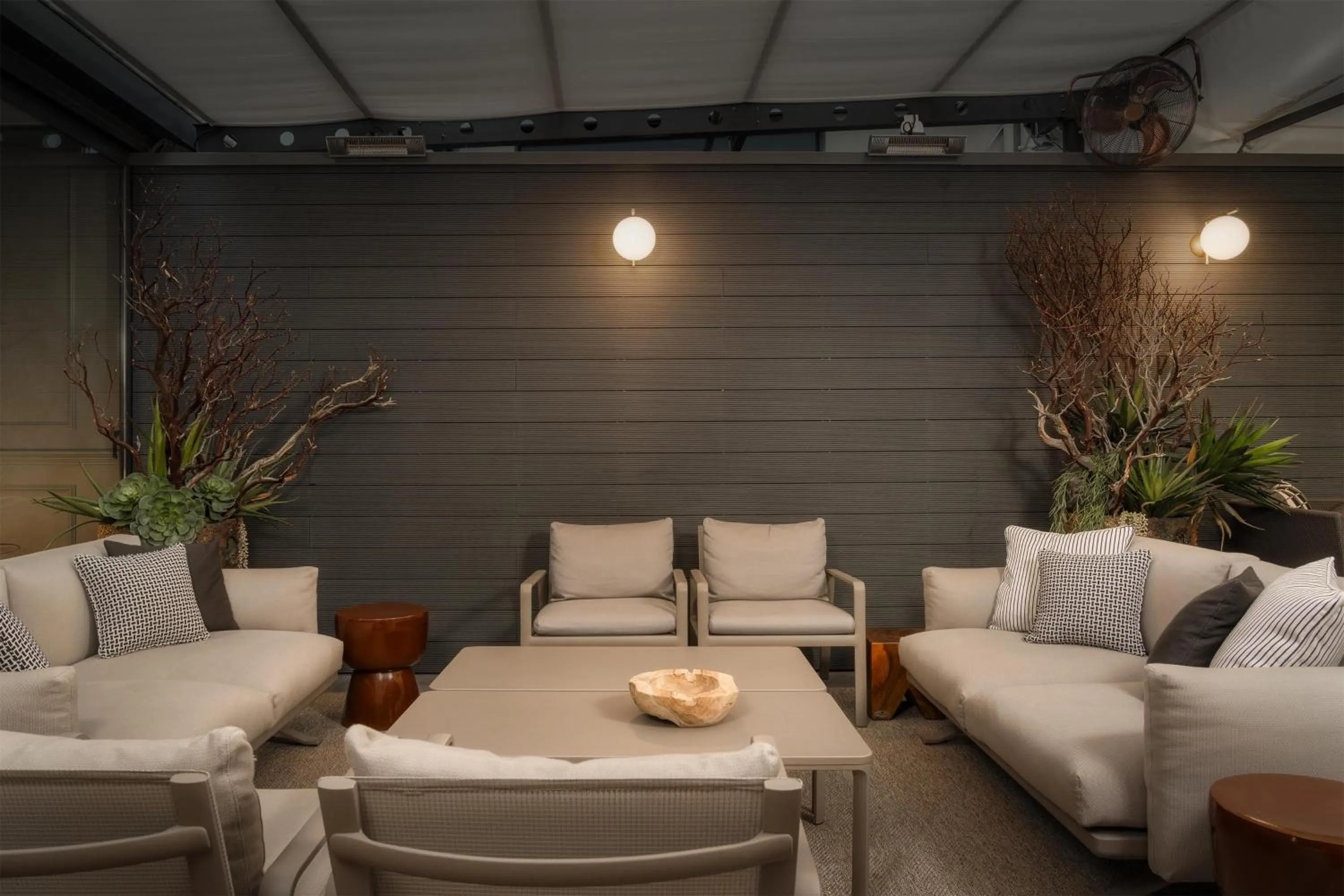 Lounge or bar in WorldHotel Casati 18