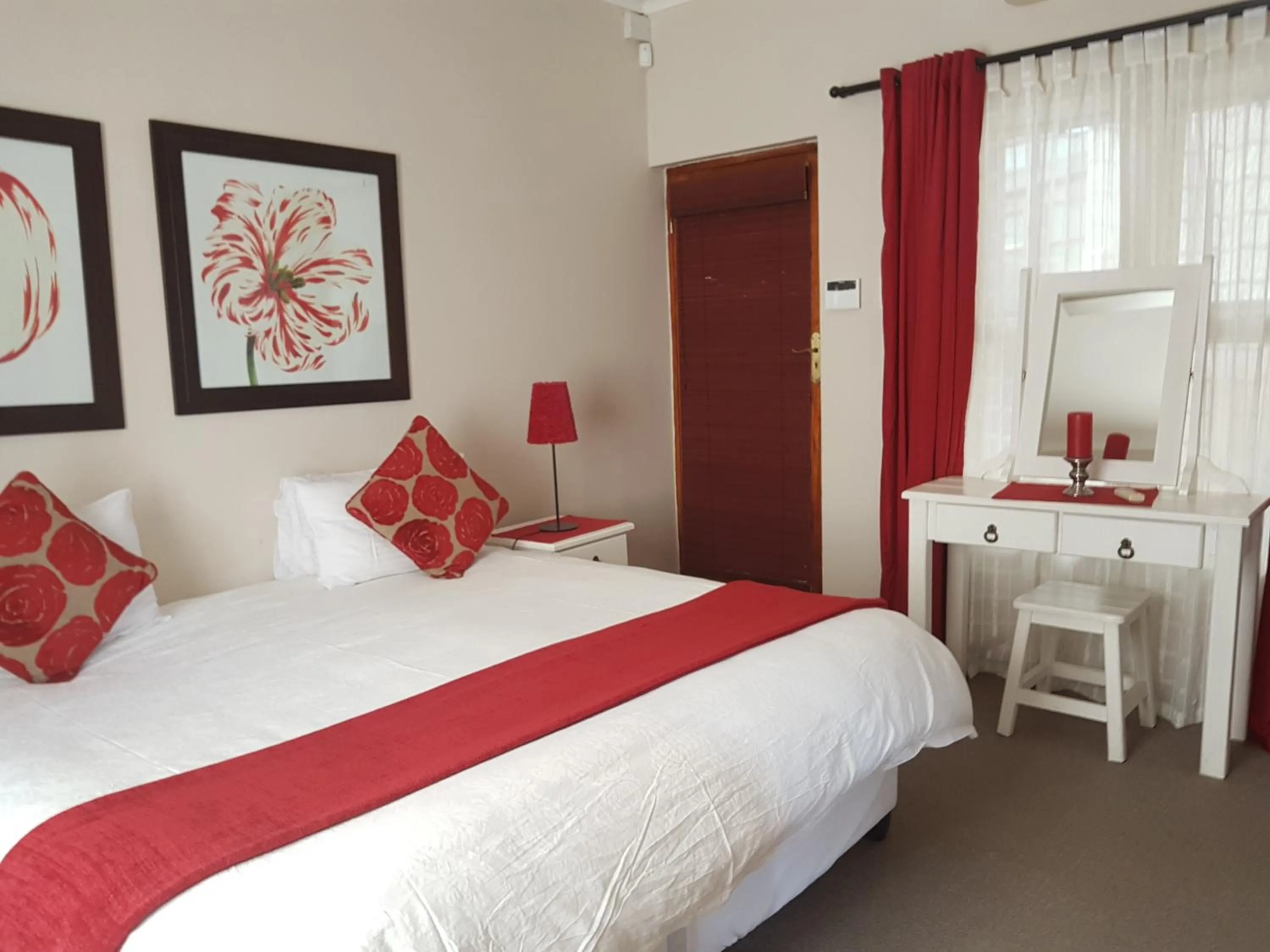 Bathroom, Bed in A&A Guesthouse