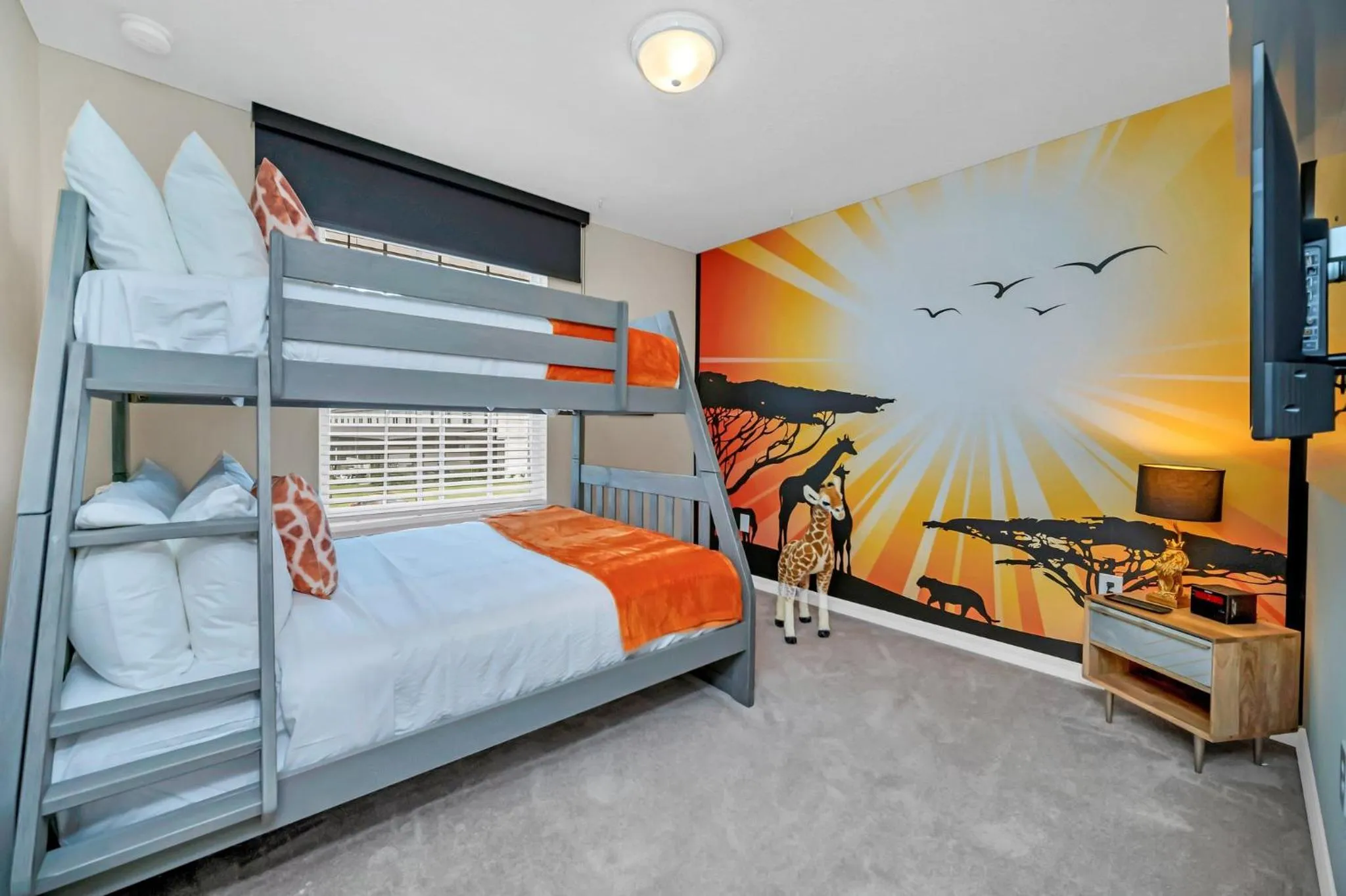 Bed in Free Waterpark Private Splash Pool Near Disney