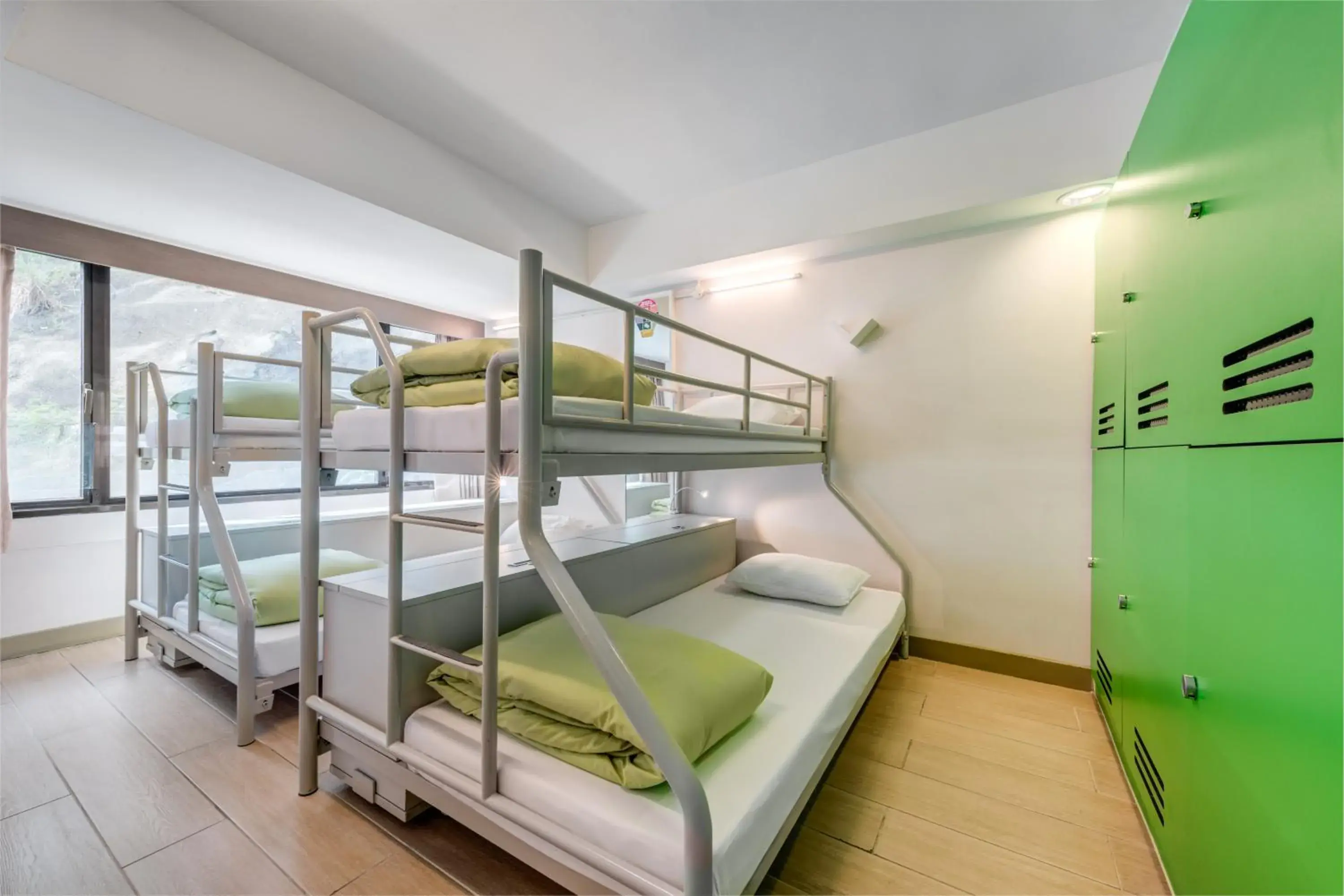 1 Bed in 8-Person Male Dormitory in YHA Mei Ho House Youth Hostel 1 Bed in 8-Person Male Dormitory in YHA Mei Ho House Youth Hostel