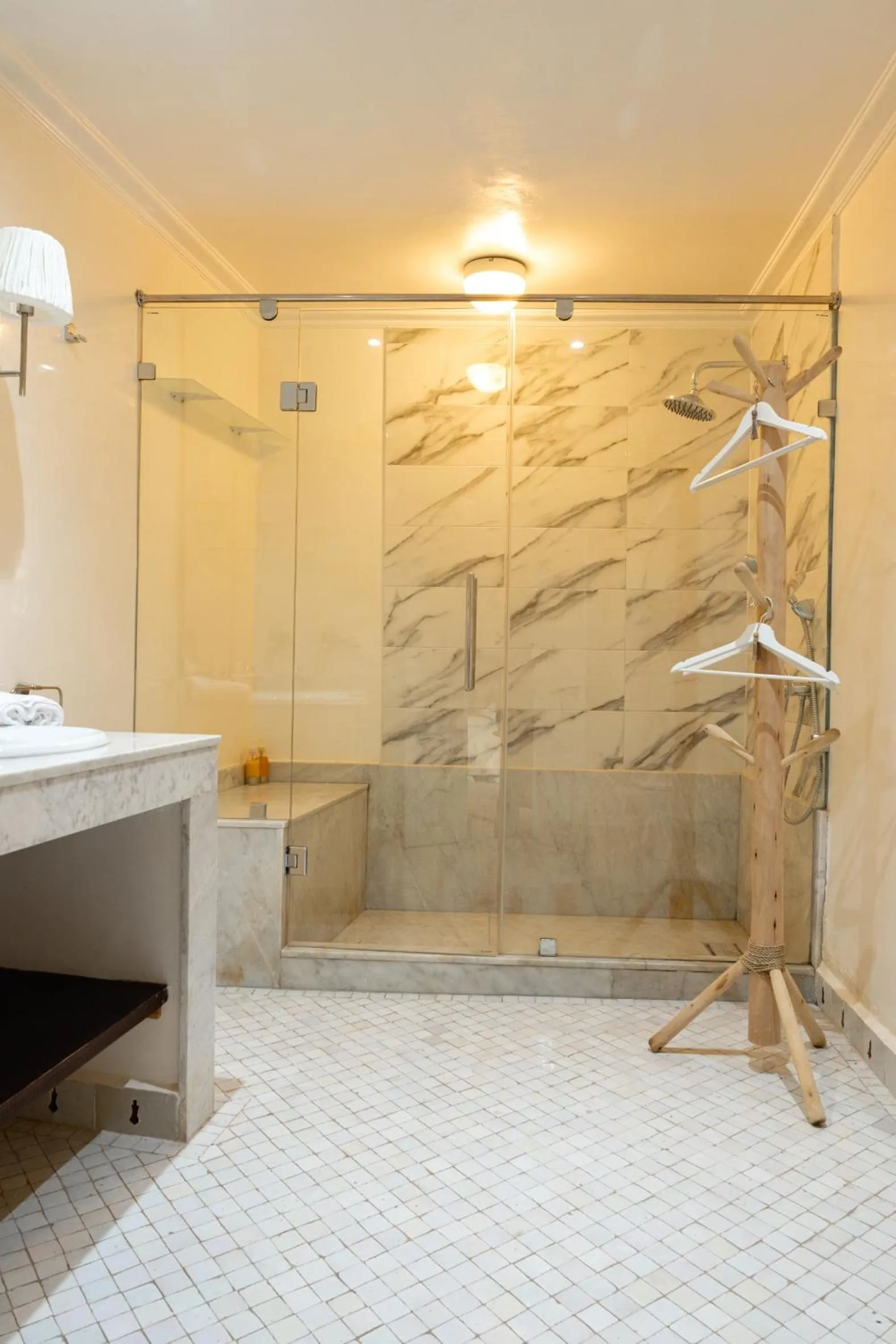 Bathroom in Riad LAMDINA