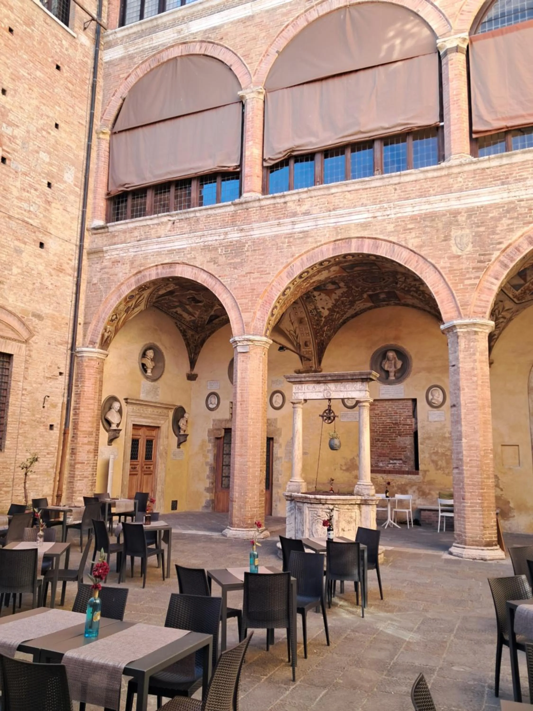Patio in Hotel Minerva