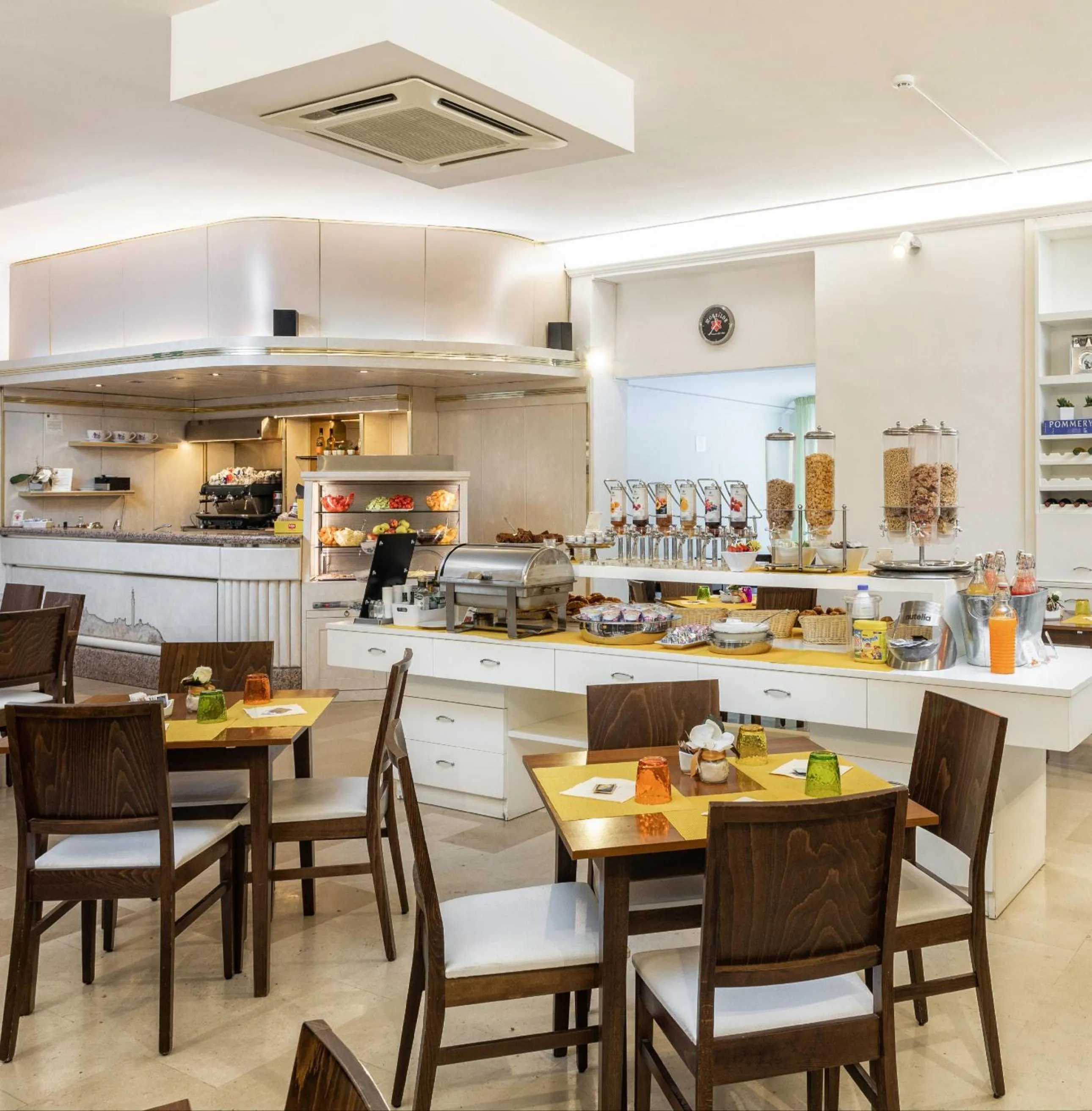 Lounge or bar in Hotel Minerva