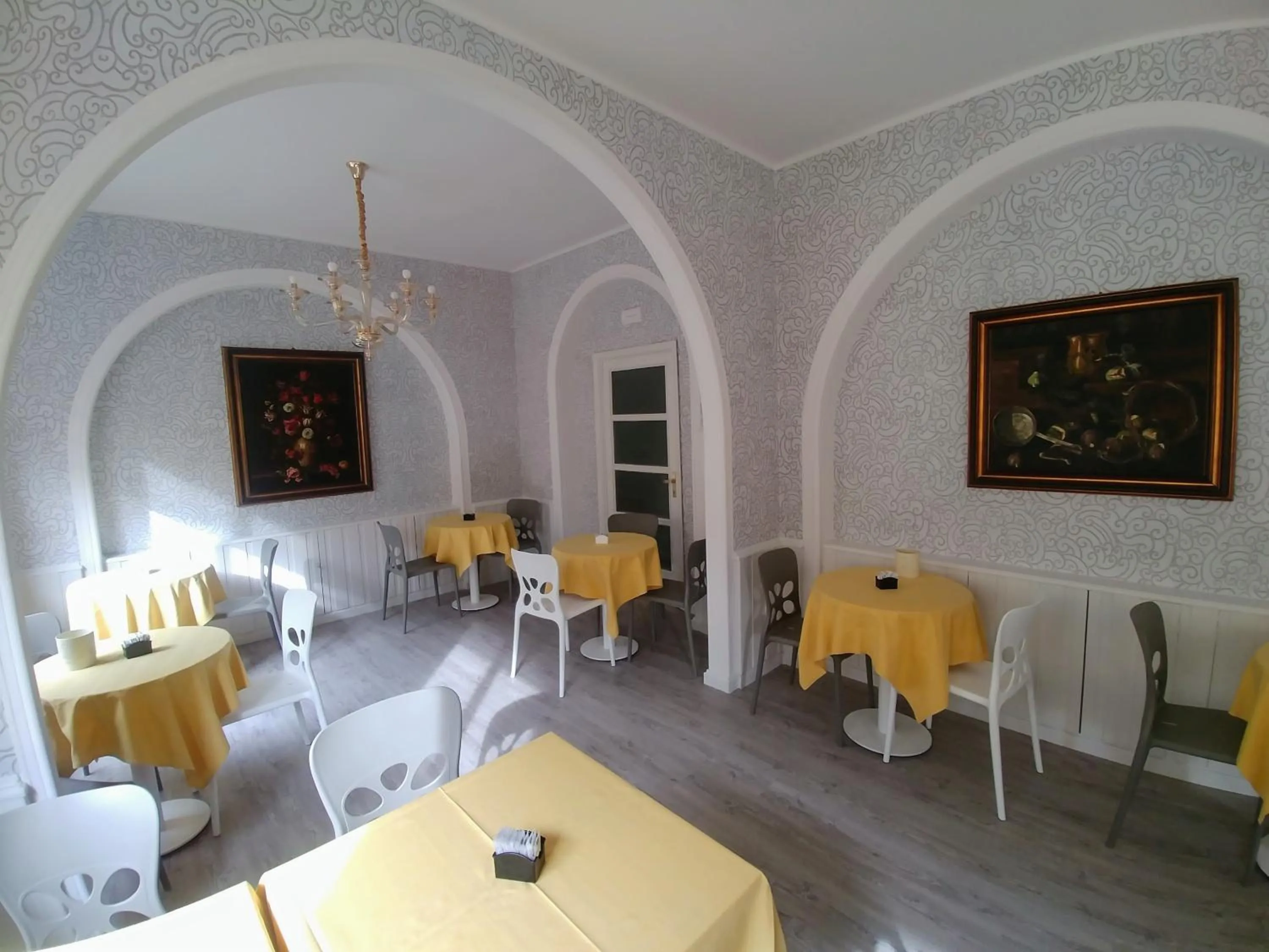 Lounge or bar in Hotel Vittoria