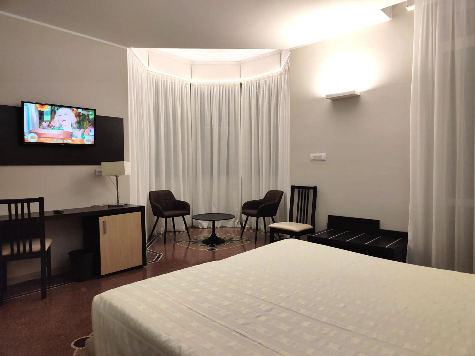 Bed in Hotel Vittoria