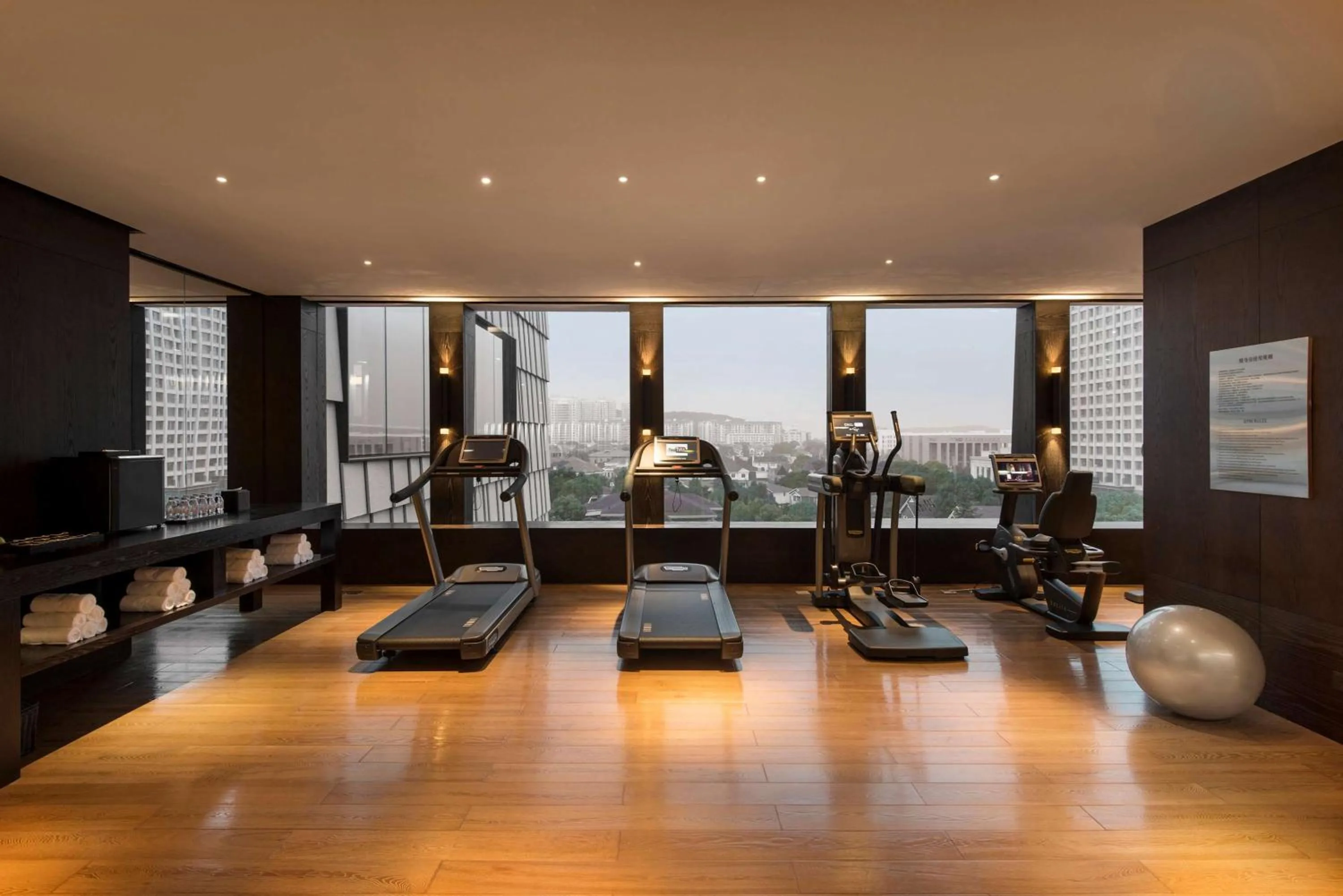 Fitness centre/facilities in Hyatt Regency Wuhan Optics Valley