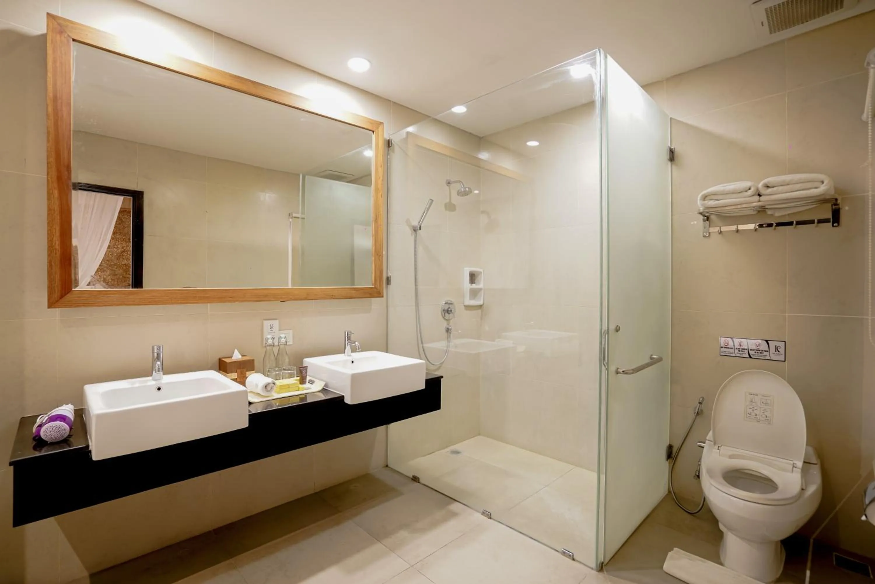 Shower in The Kirana Canggu Hotel