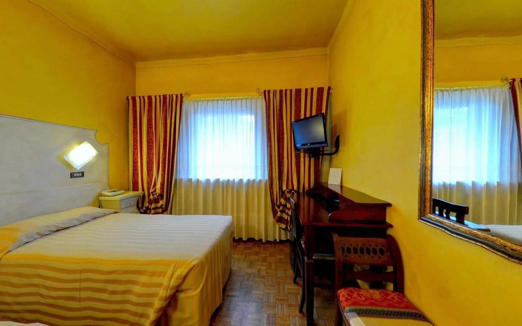 Other, Bed in Ai Ronchi Motor Hotel Brescia