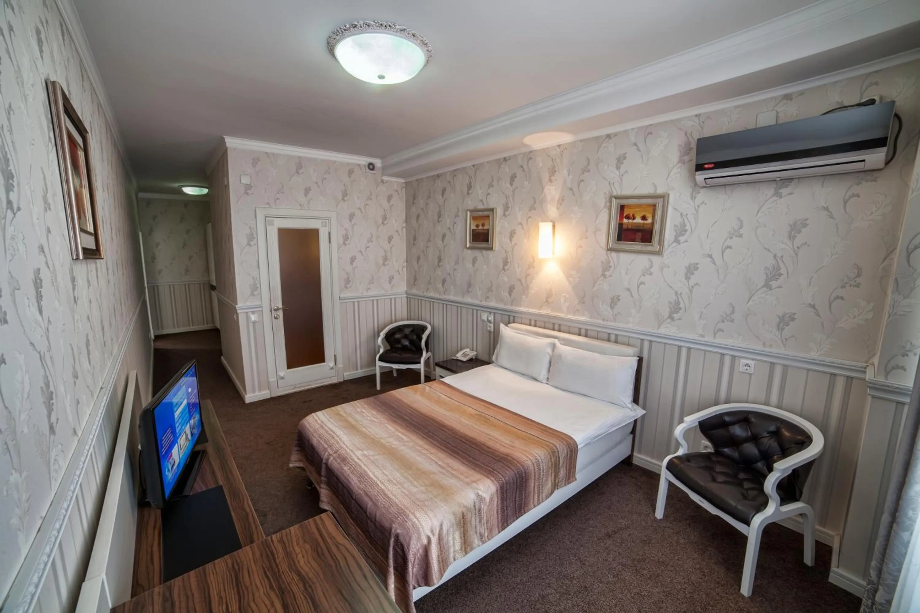 Photo of the whole room, Bed in Hotel Orto Asia