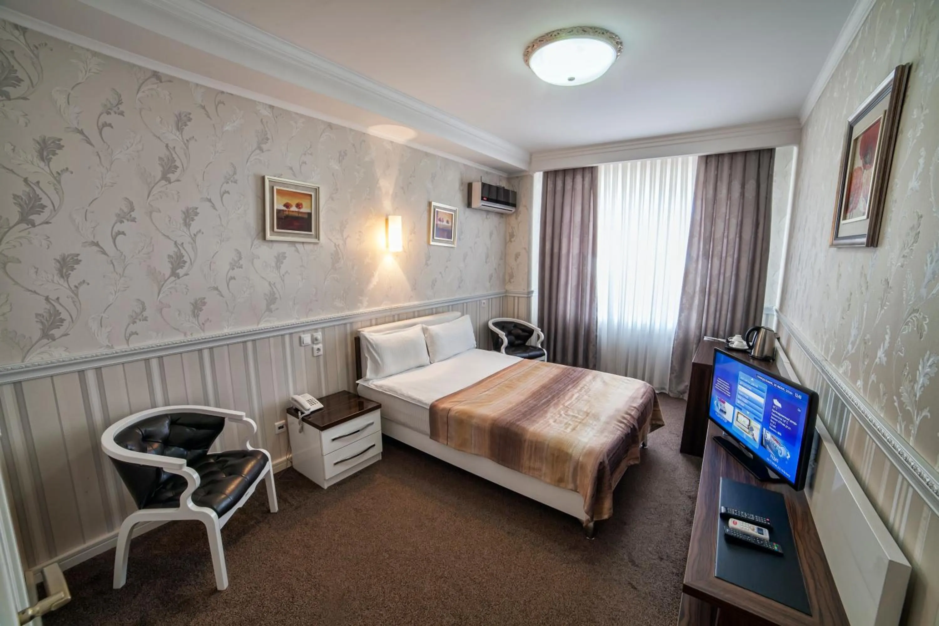 Photo of the whole room, Bed in Hotel Orto Asia