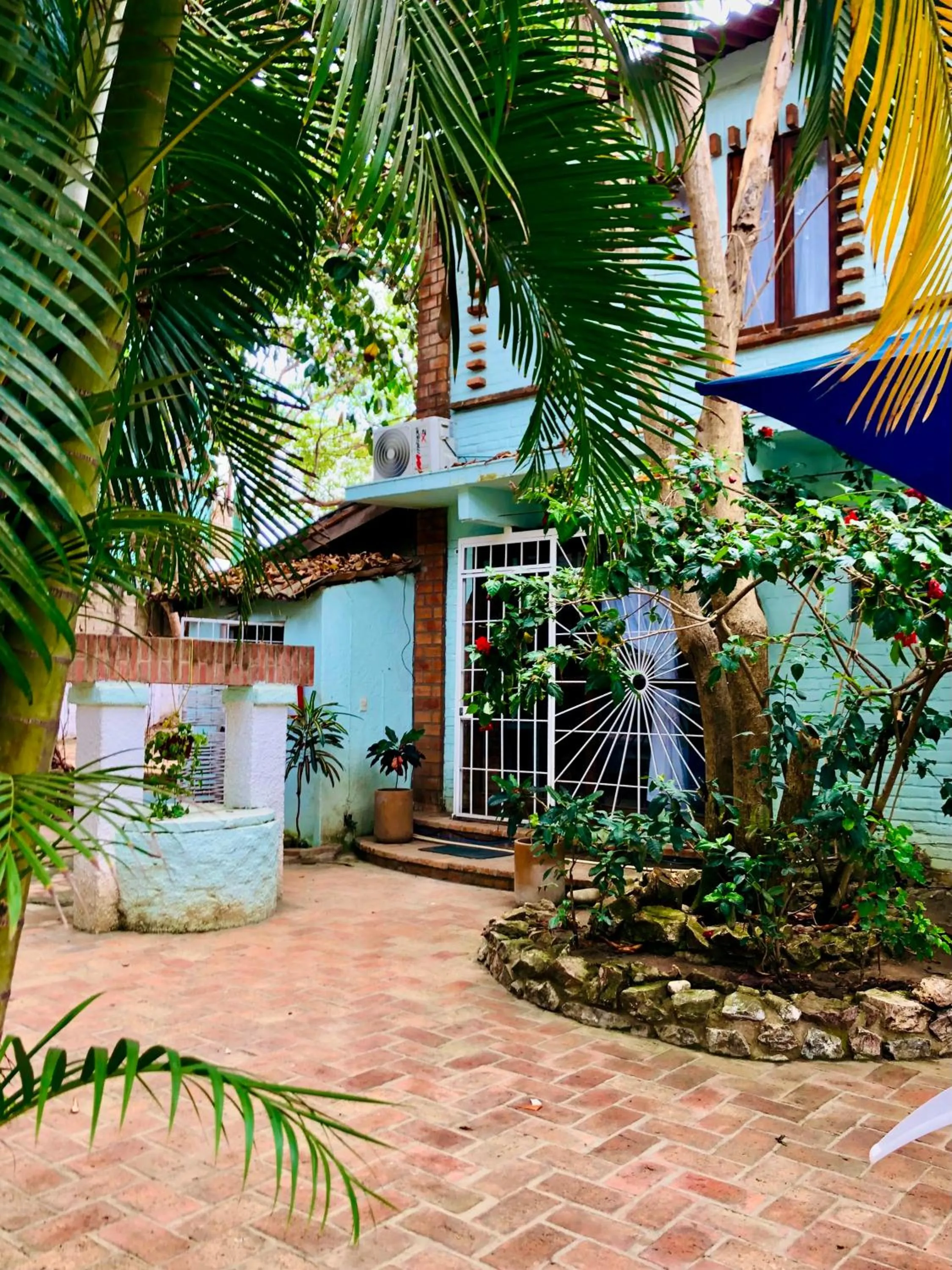 Sayulita Beach House Hotel