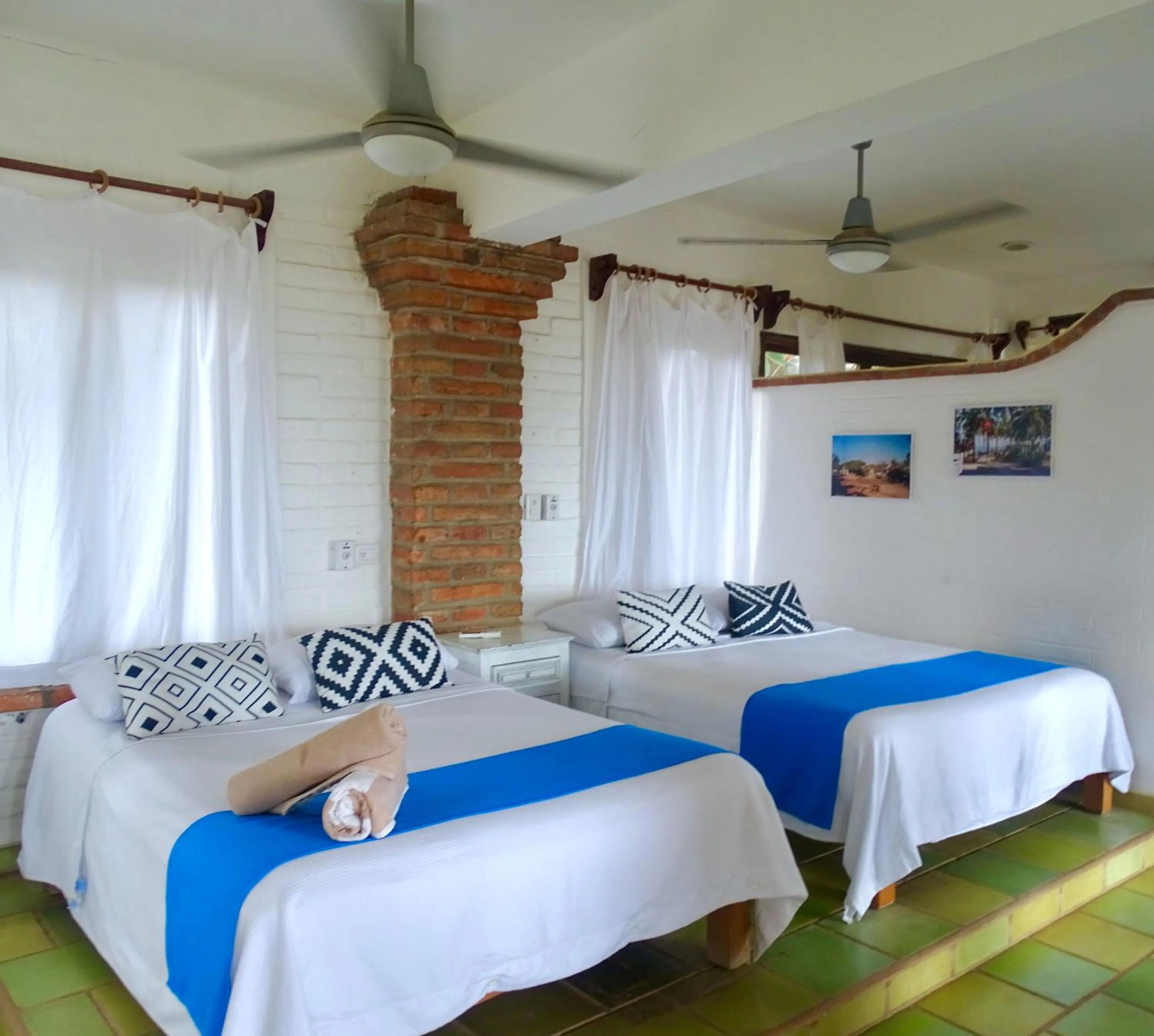 Bed in Sayulita Beach House Hotel