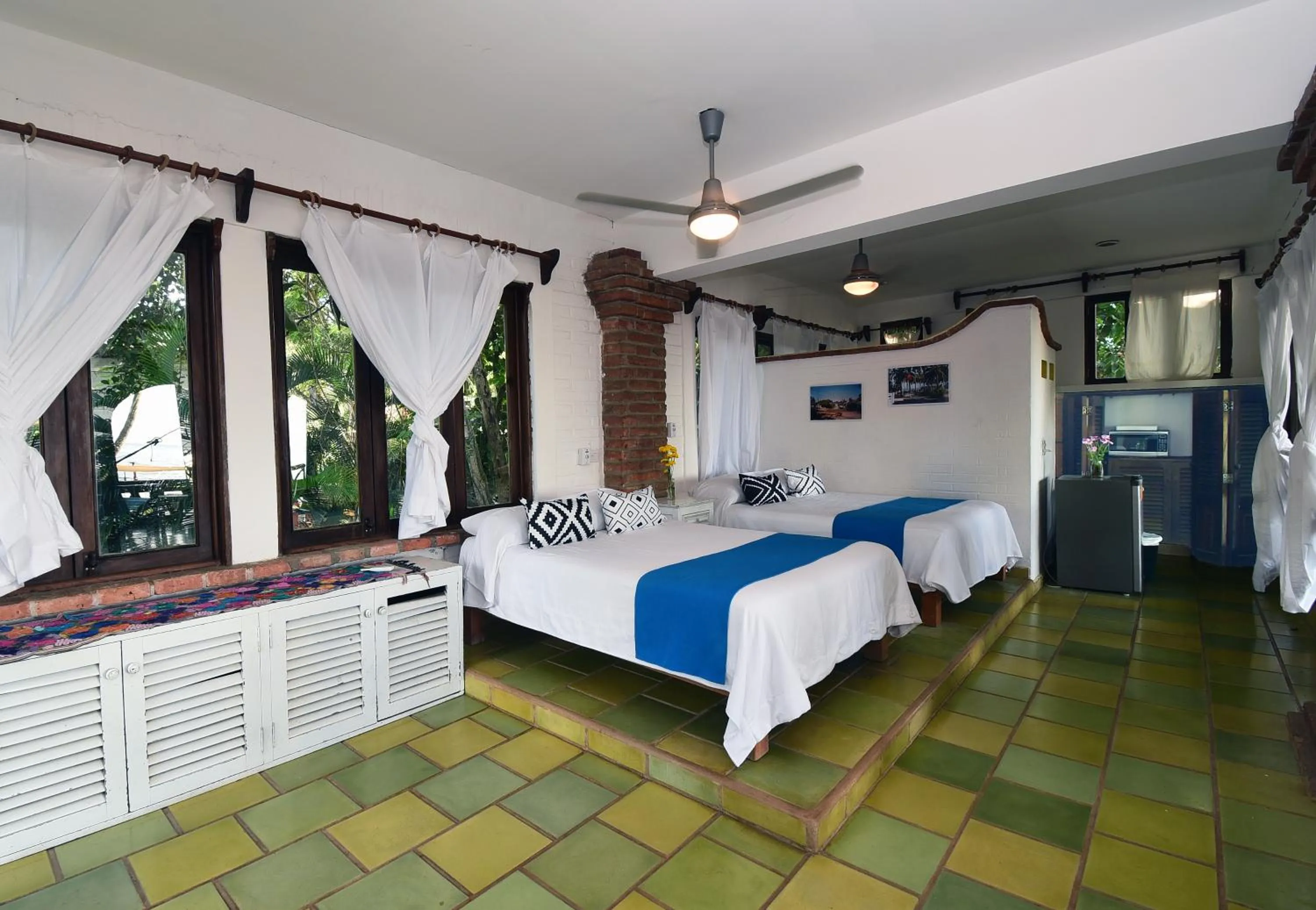 Bed in Sayulita Beach House Hotel
