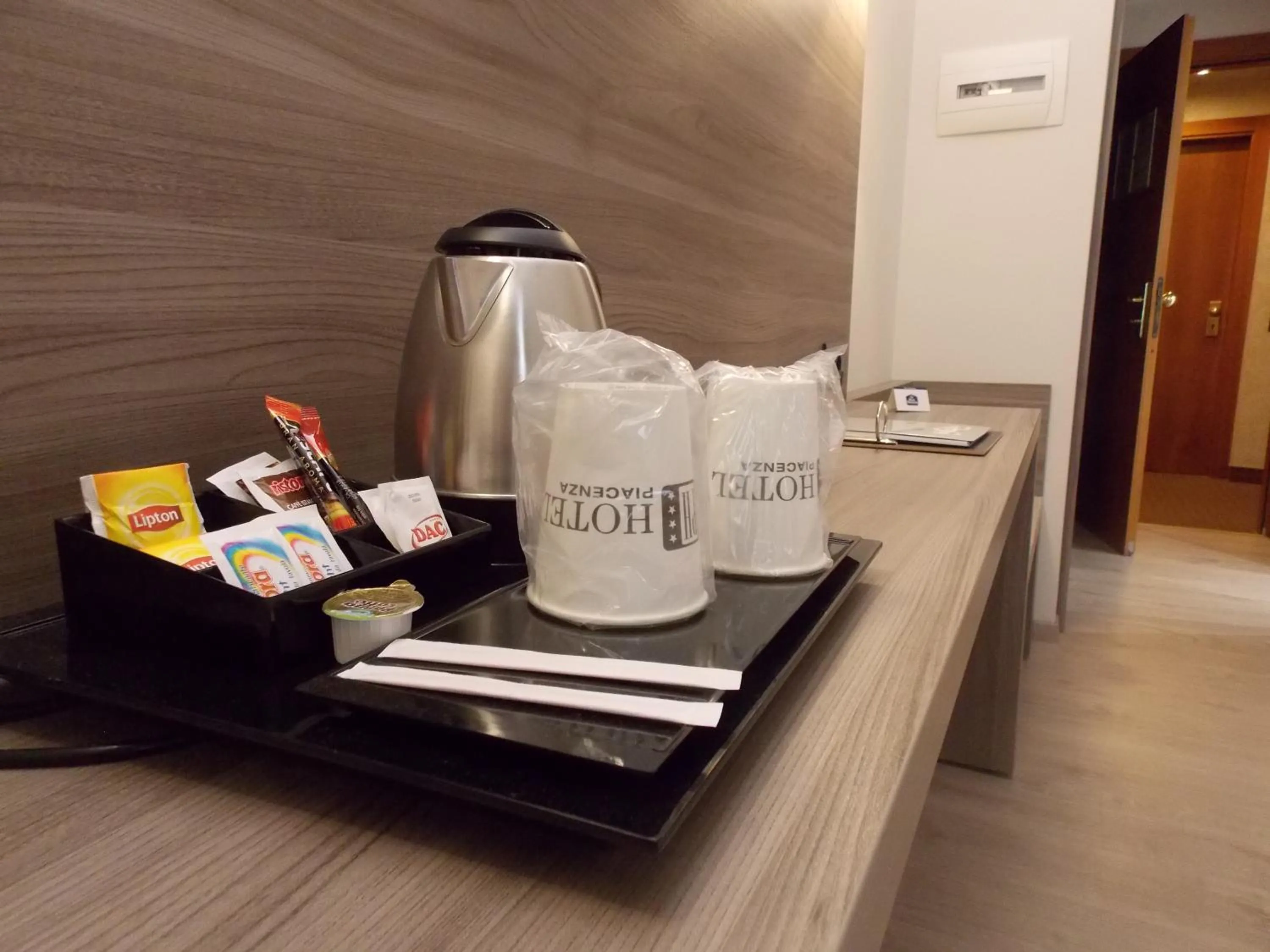 Coffee/tea facilities in Best Western Park Hotel