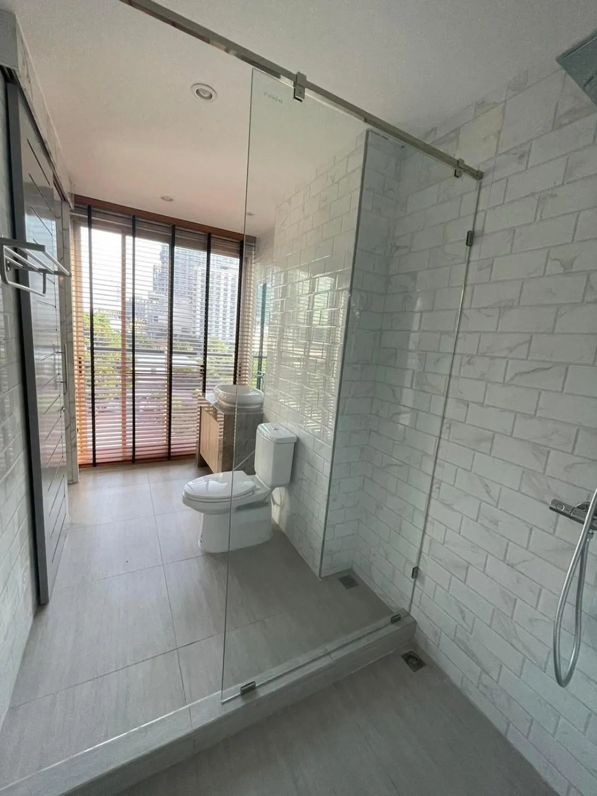 ViVi Avenue Thonglor