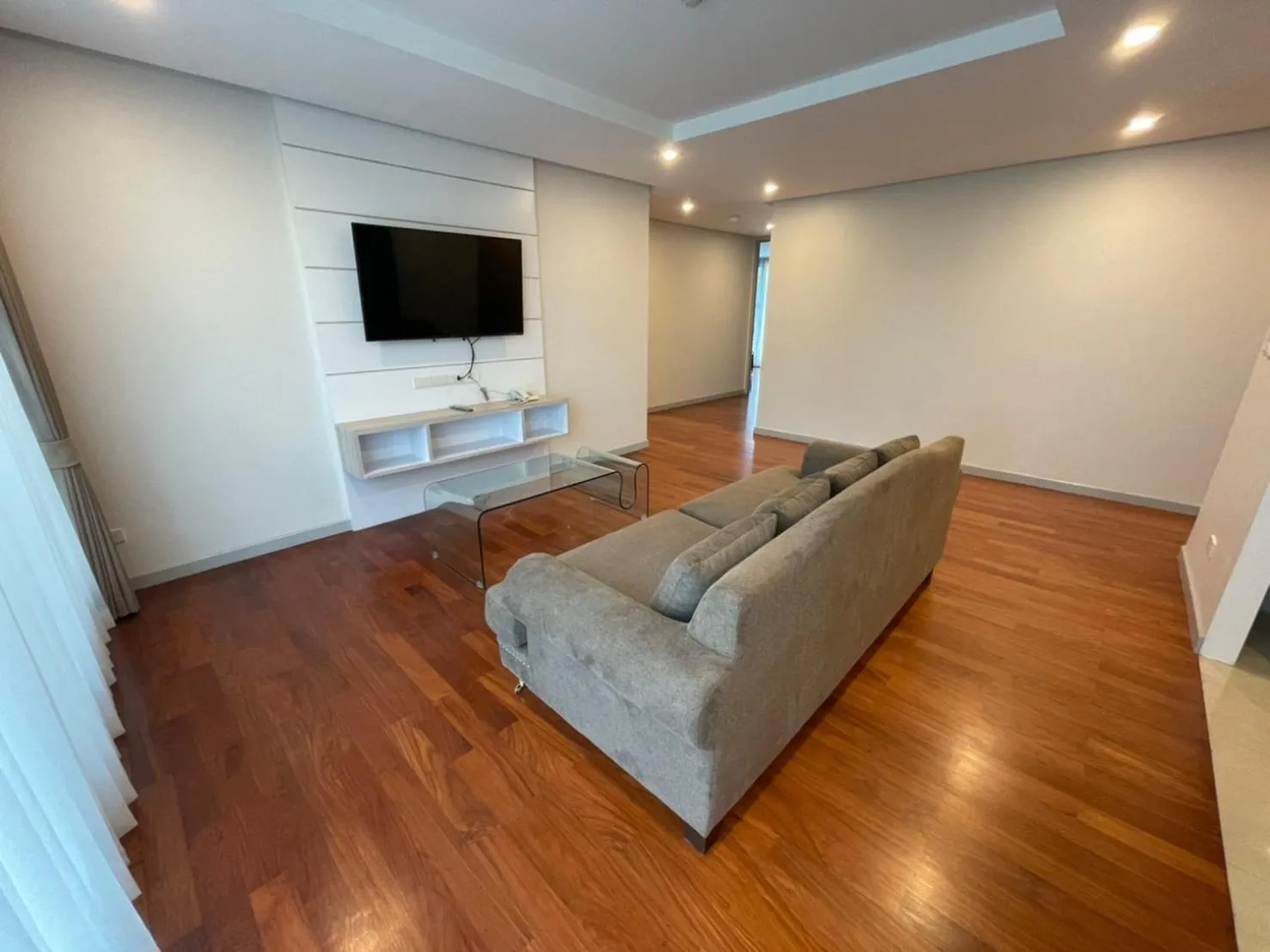 ViVi Avenue Thonglor