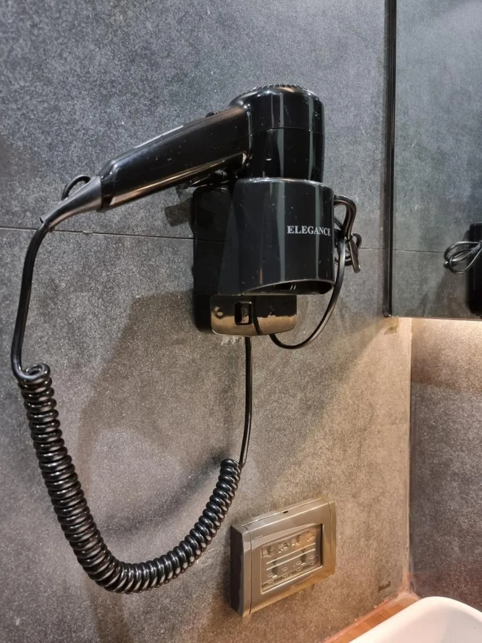 Photo of the whole room in The Nhorm Hotel Ratchada