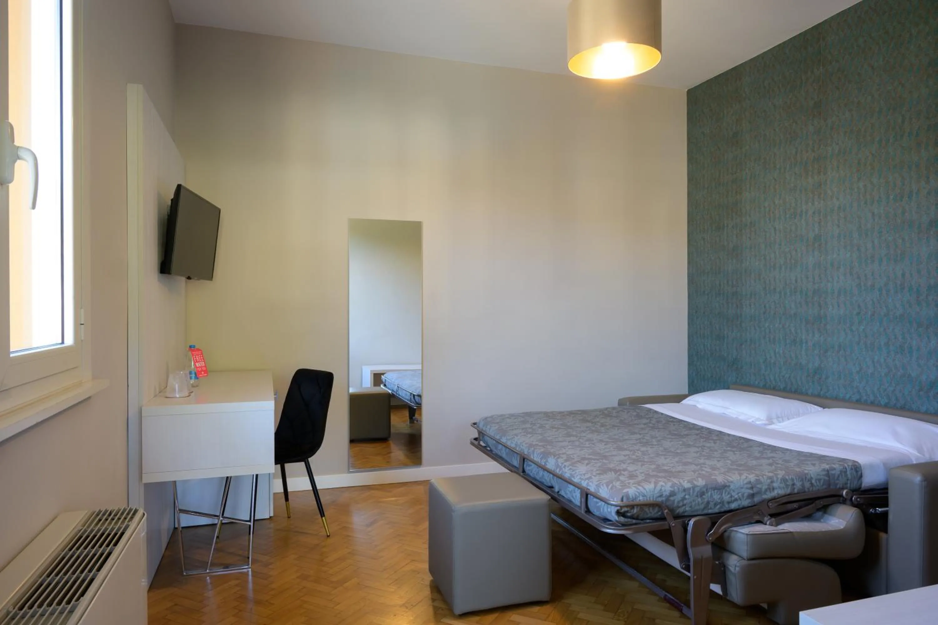 Bedroom, Bed in Grand Hotel Panoramic