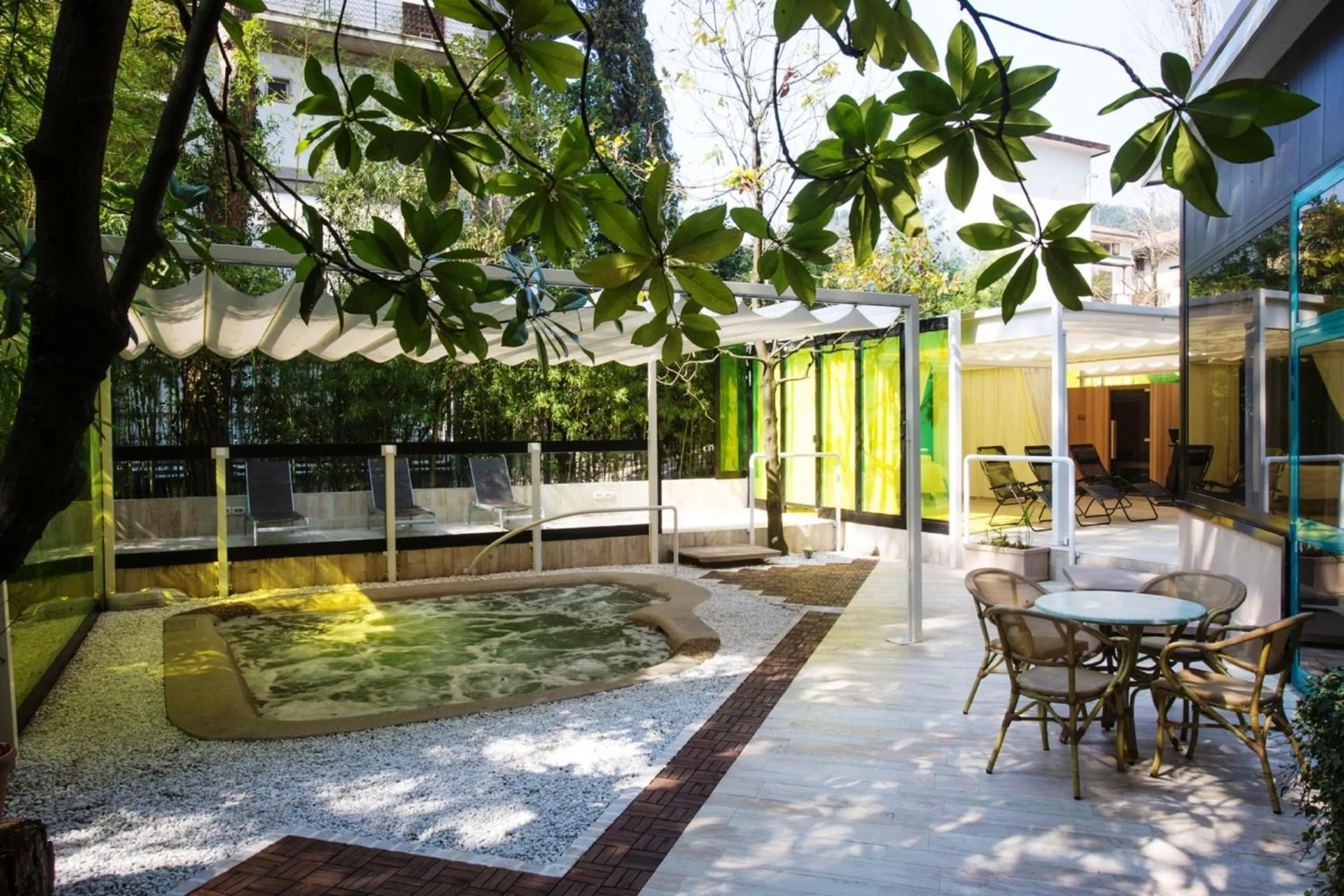 Hot Tub in Grand Hotel Panoramic