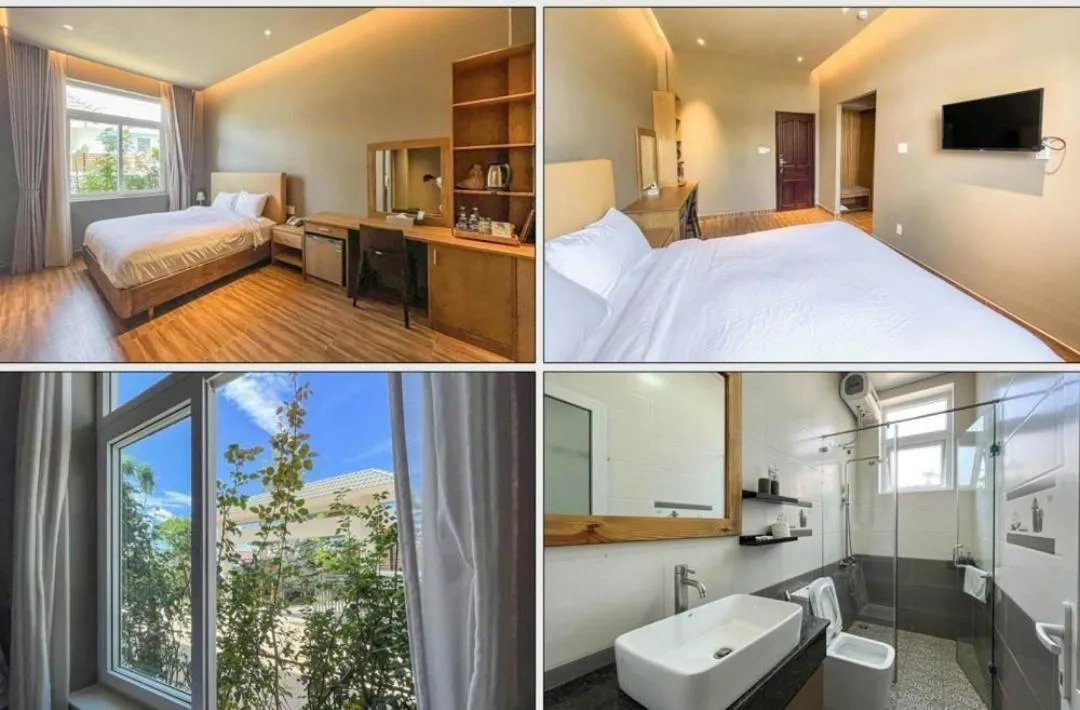 Bathroom in Relax Hotel by Ixorat