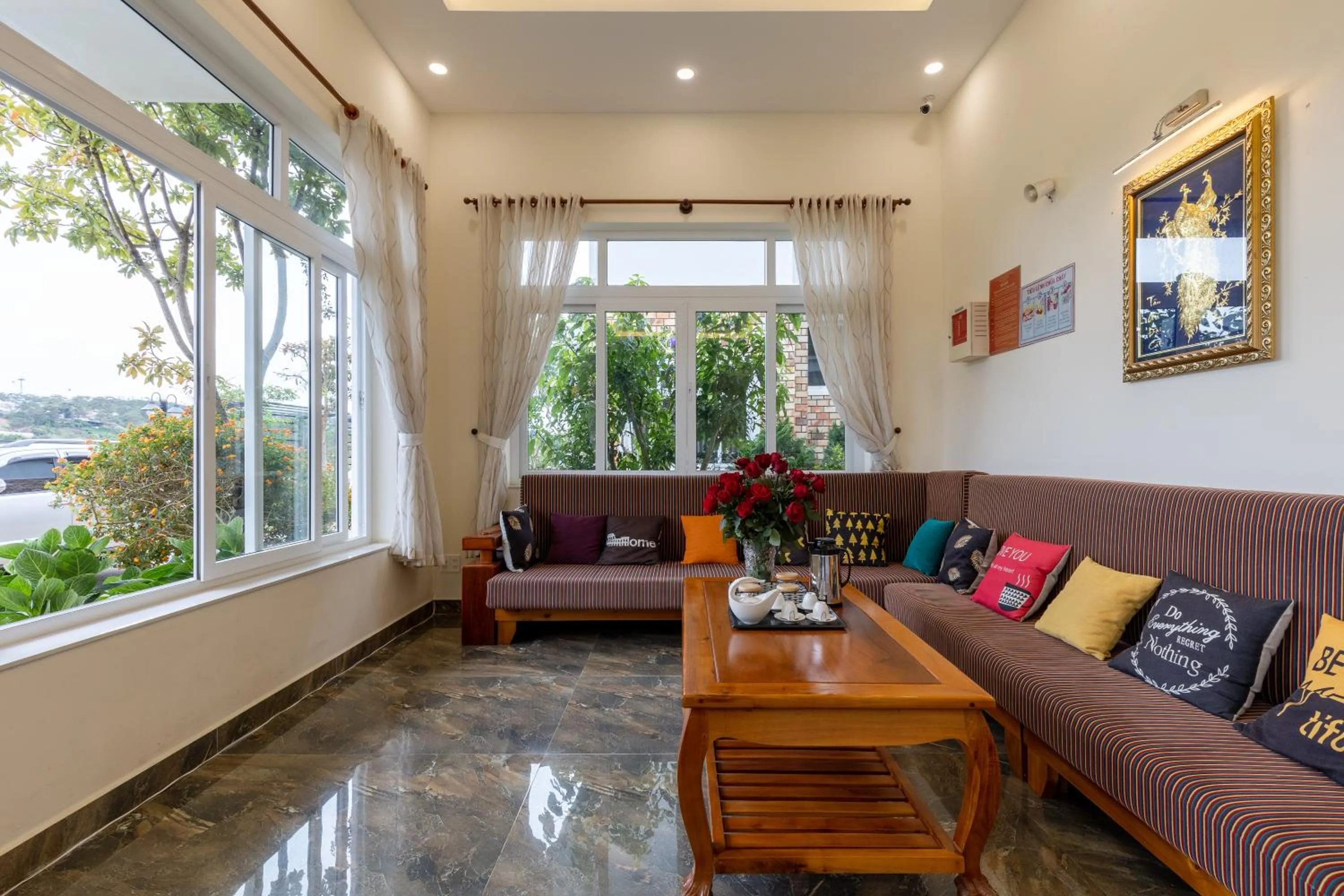 Lobby or reception in Relax Hotel by Ixorat