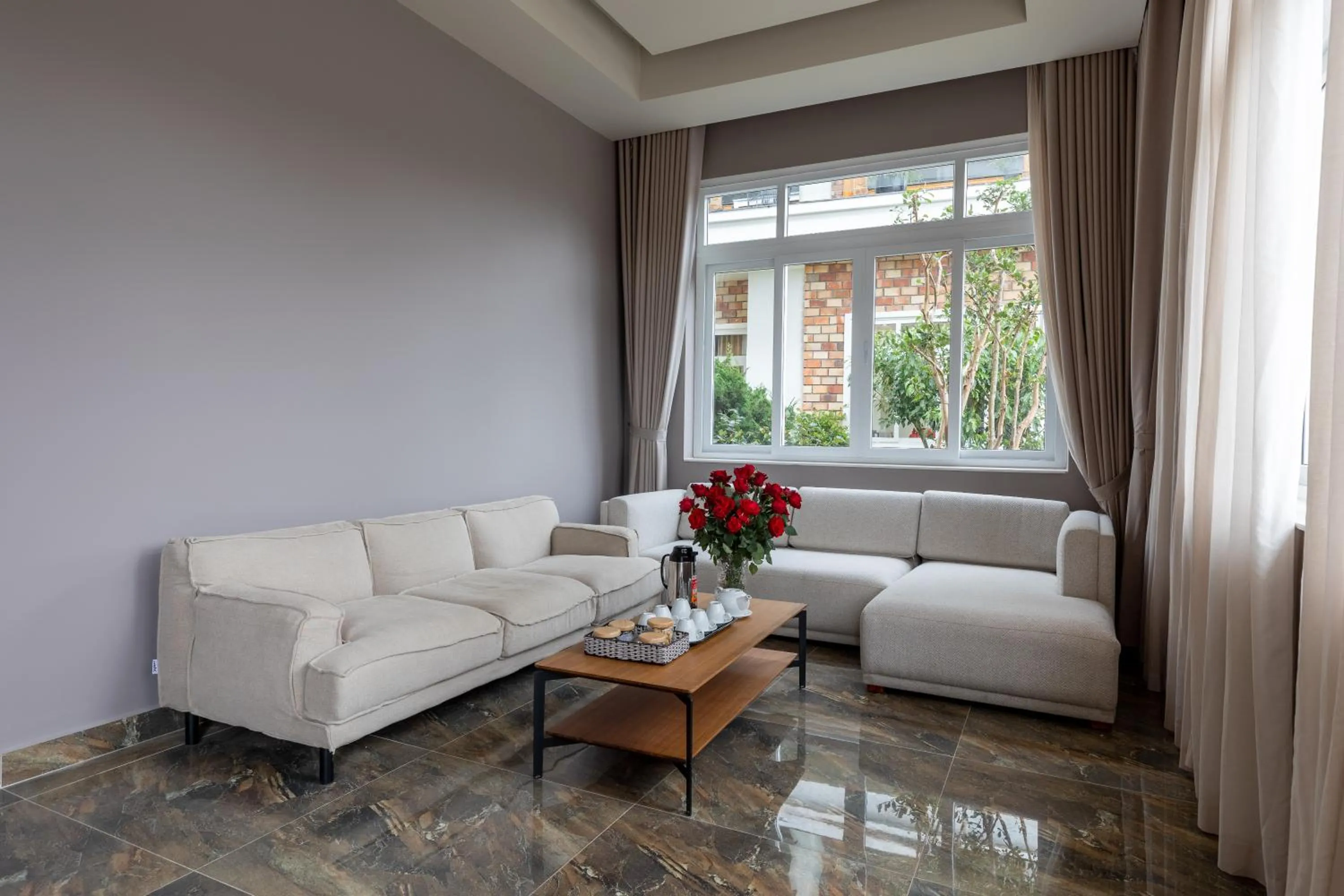 Lobby or reception in Relax Hotel by Ixorat