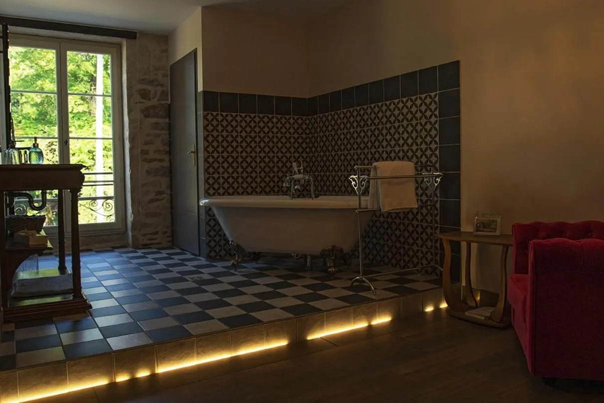 Bathroom in Le Terminus