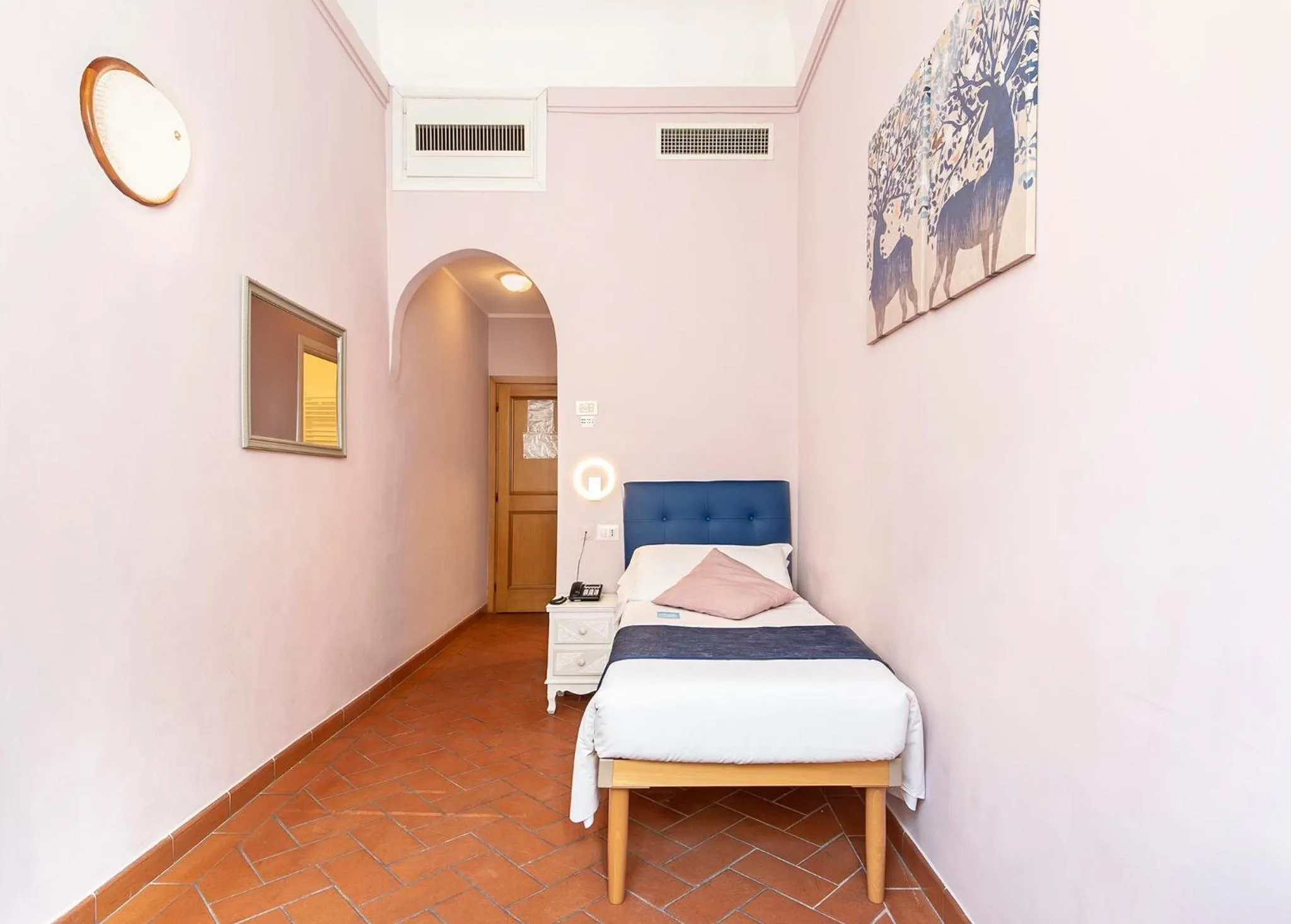 Bedroom, Bed in Hotel Costantini