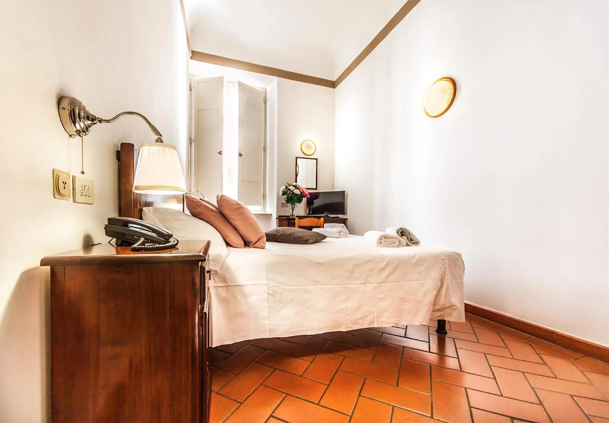 Bedroom, Bed in Hotel Costantini