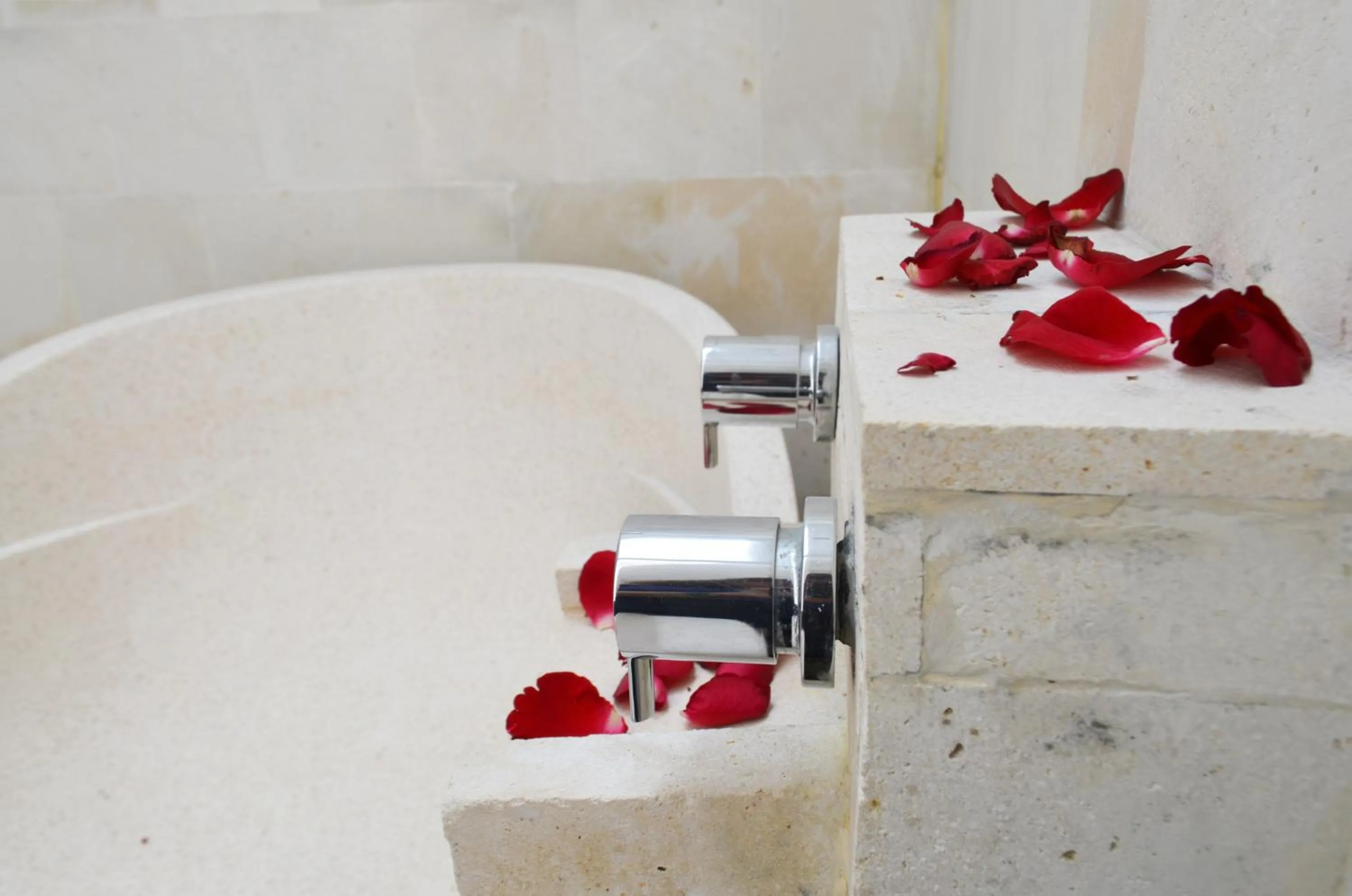 Shower in Jas Green Villas and Spa