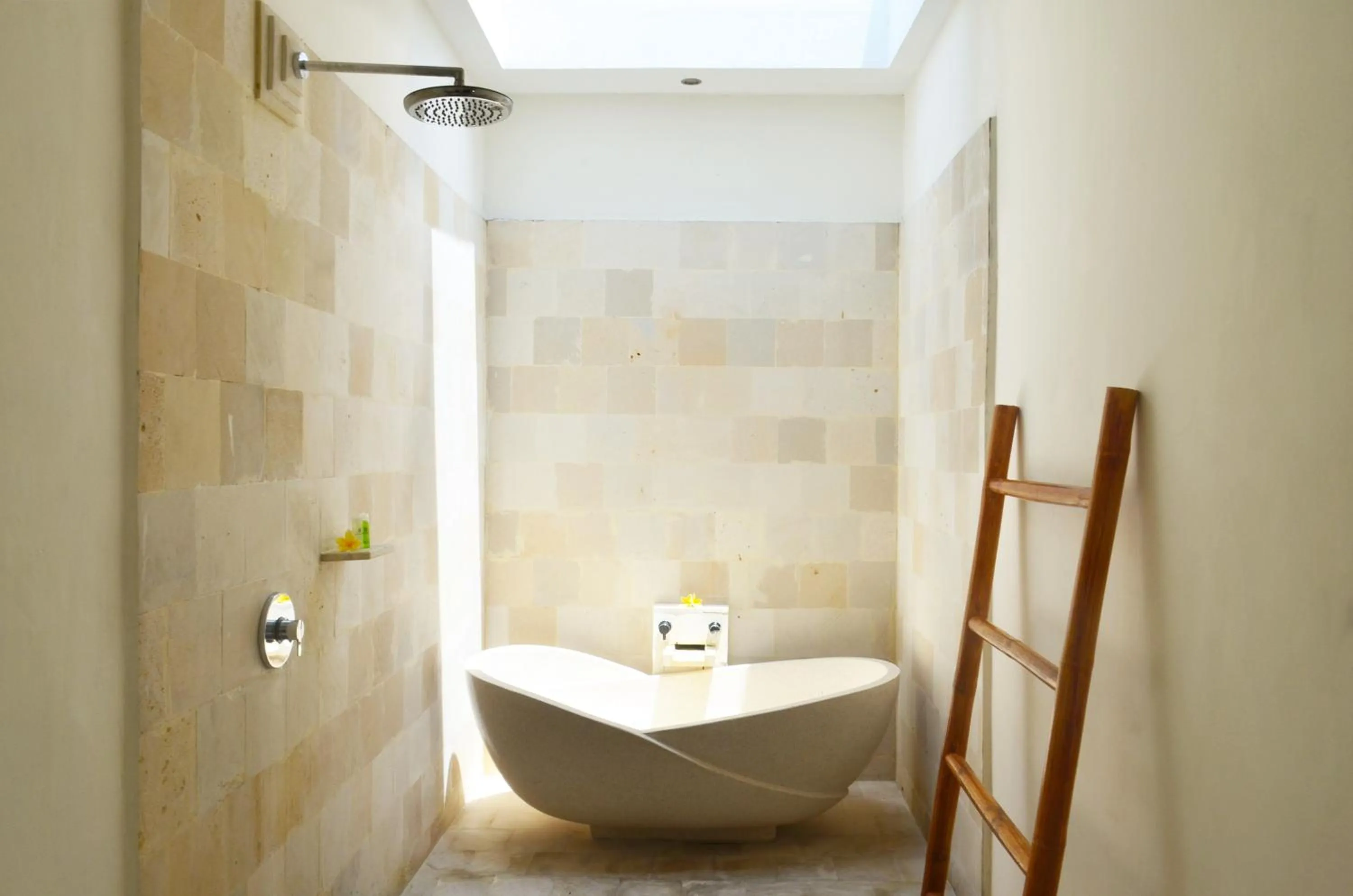 Shower in Jas Green Villas and Spa