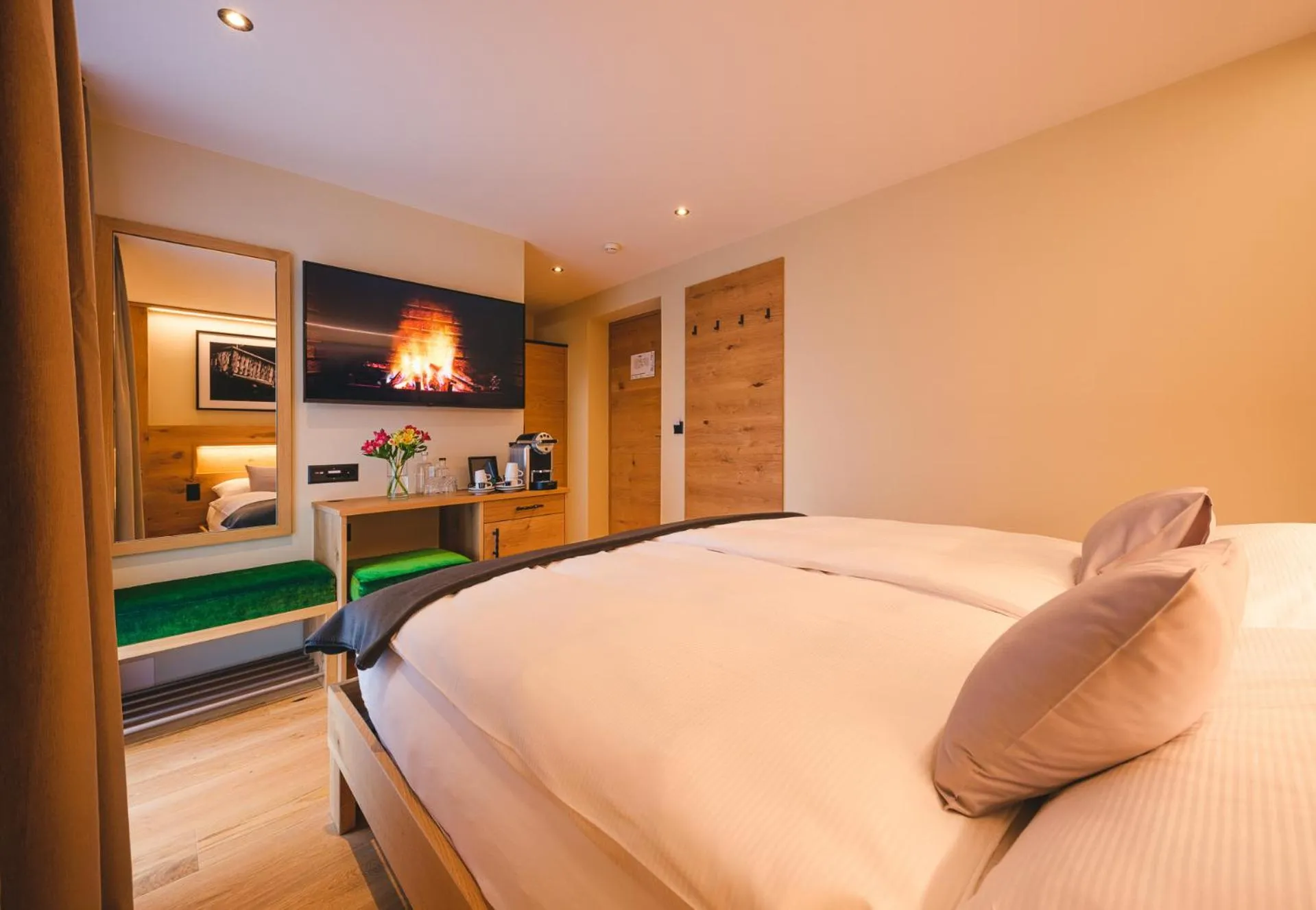 Photo of the whole room, Bed in Hotel Tannenhof