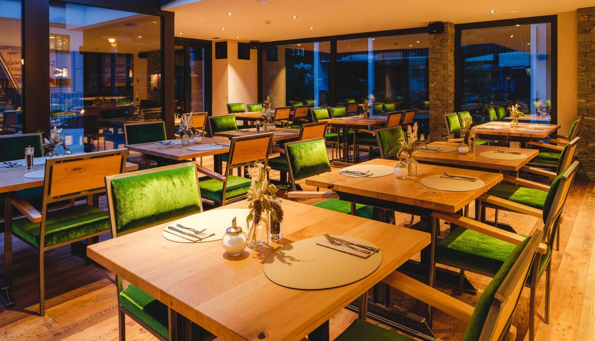 Restaurant/places to eat in Hotel Tannenhof