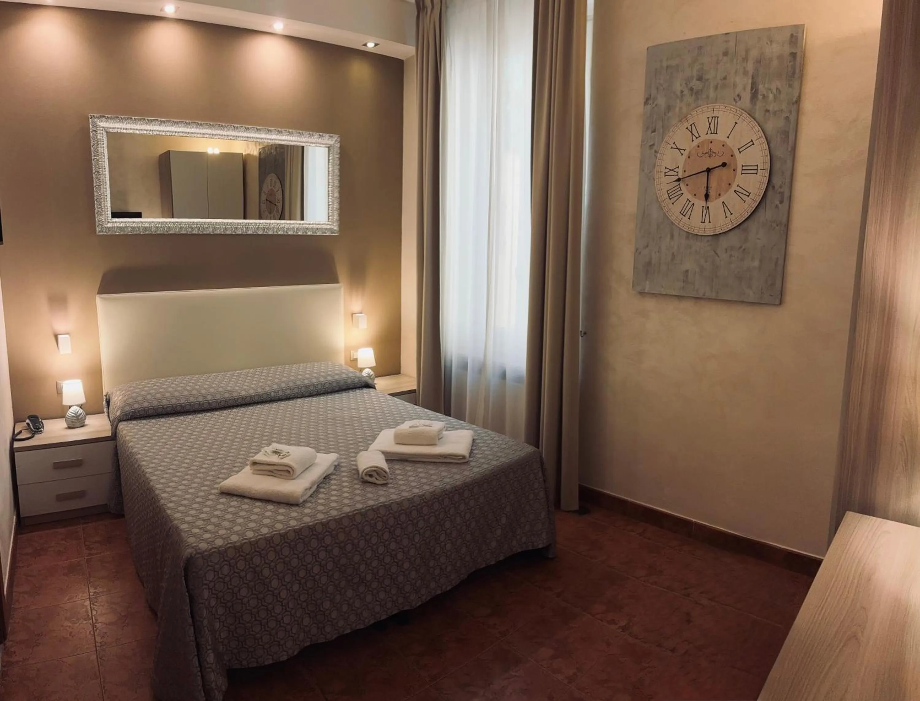 Bed in Hotel Alinari