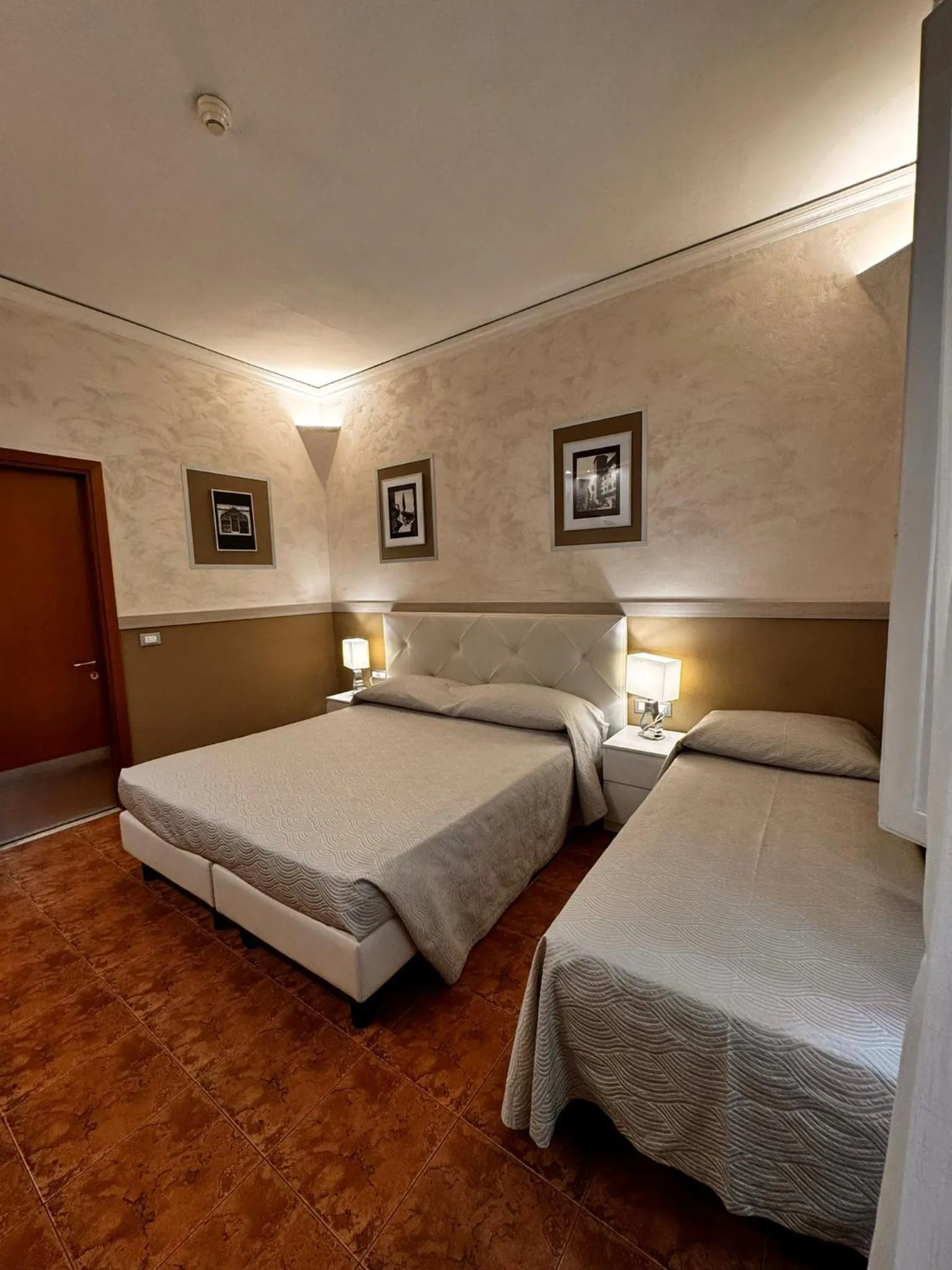 Bed in Hotel Alinari