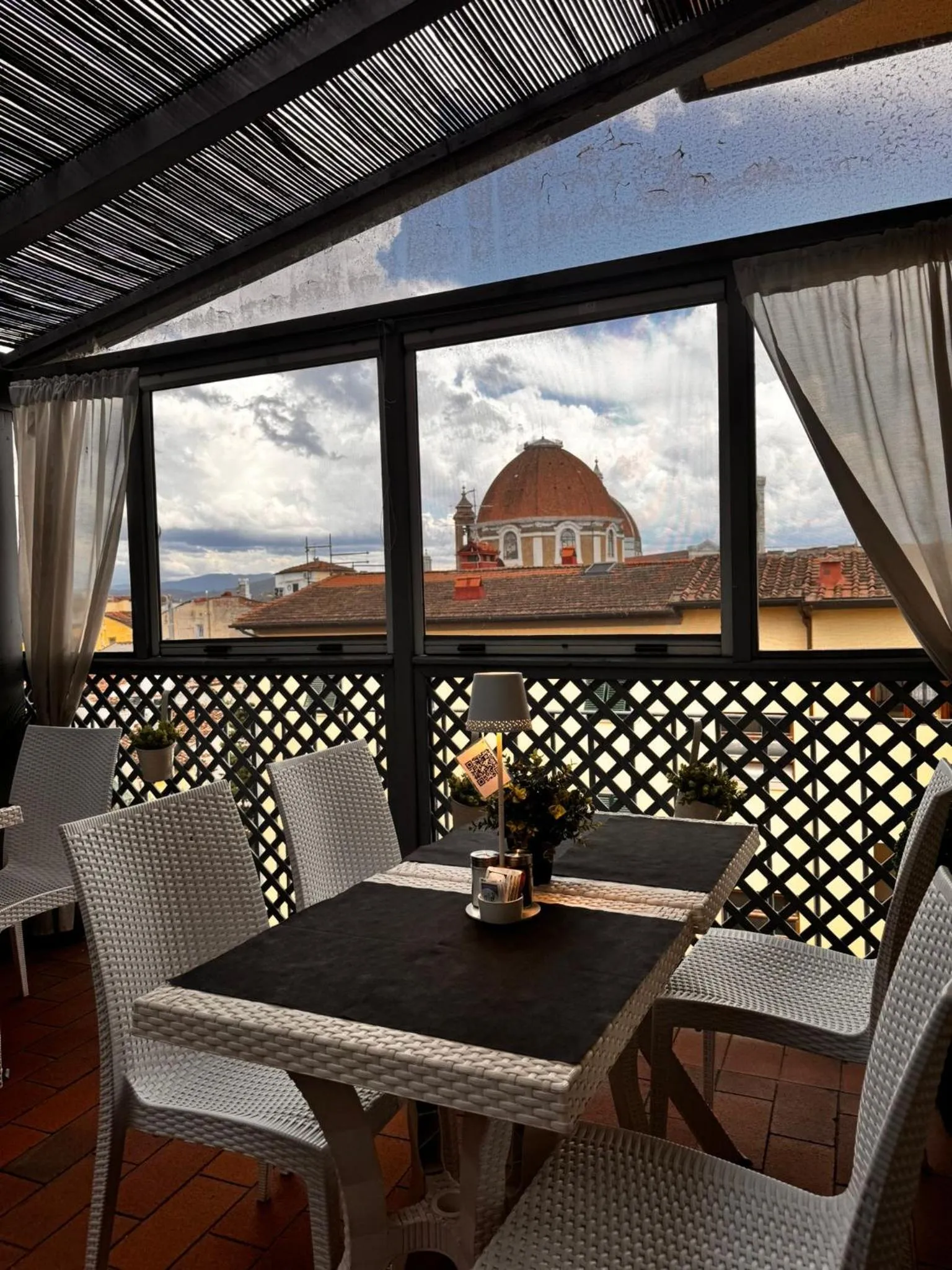 Balcony/Terrace in Hotel Alinari