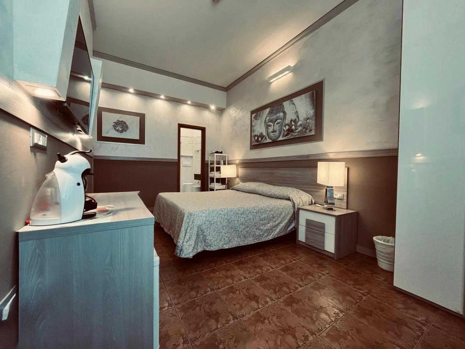 Bed in Hotel Alinari