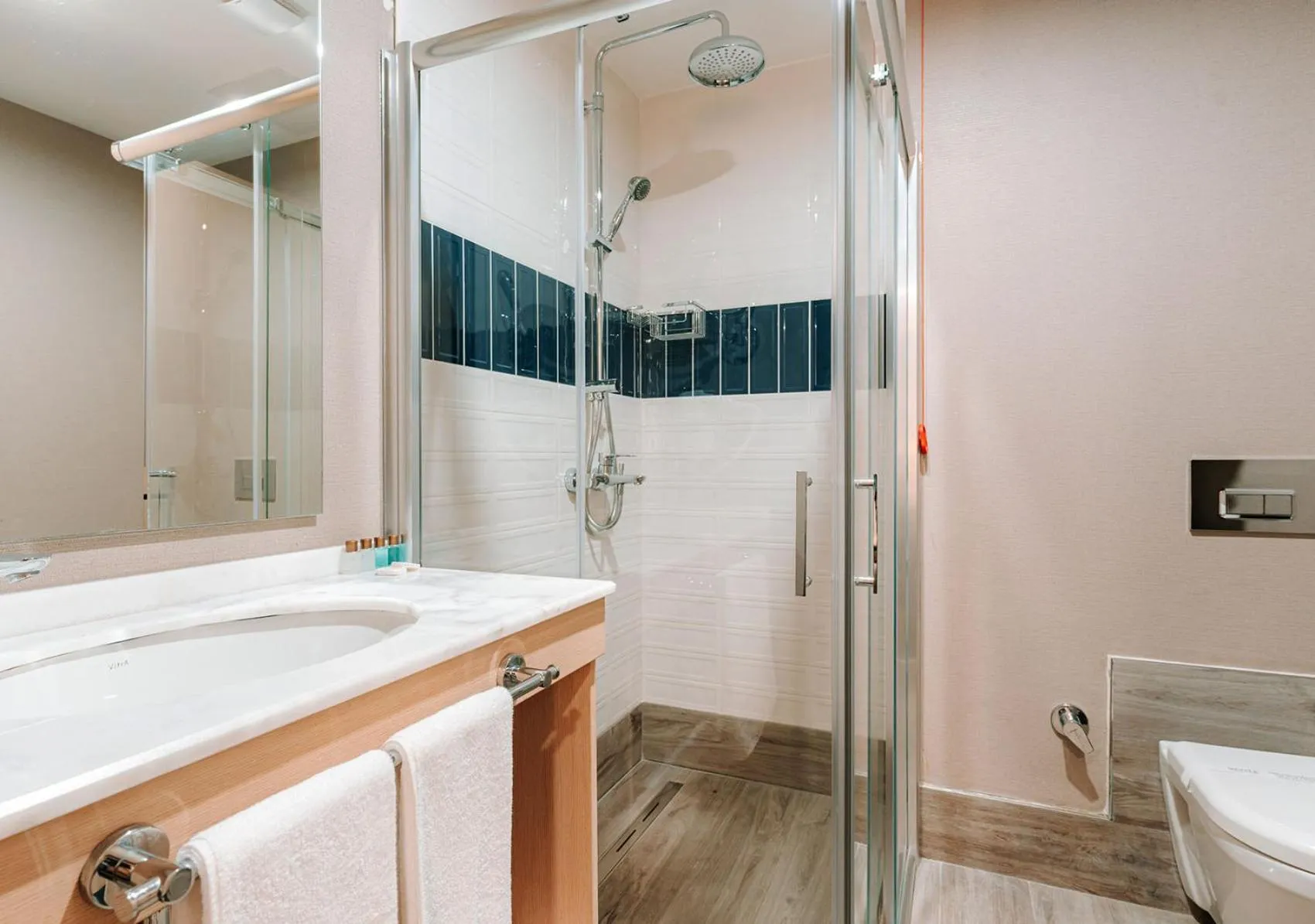 Shower in Invite Hotel Corner Trabzon