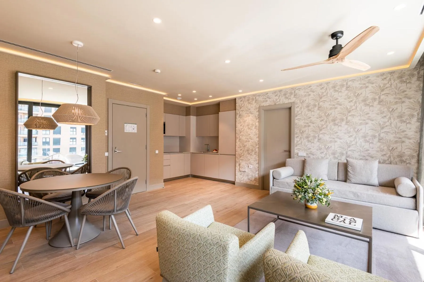 Living room in Apartamentos Core Suites Valencia